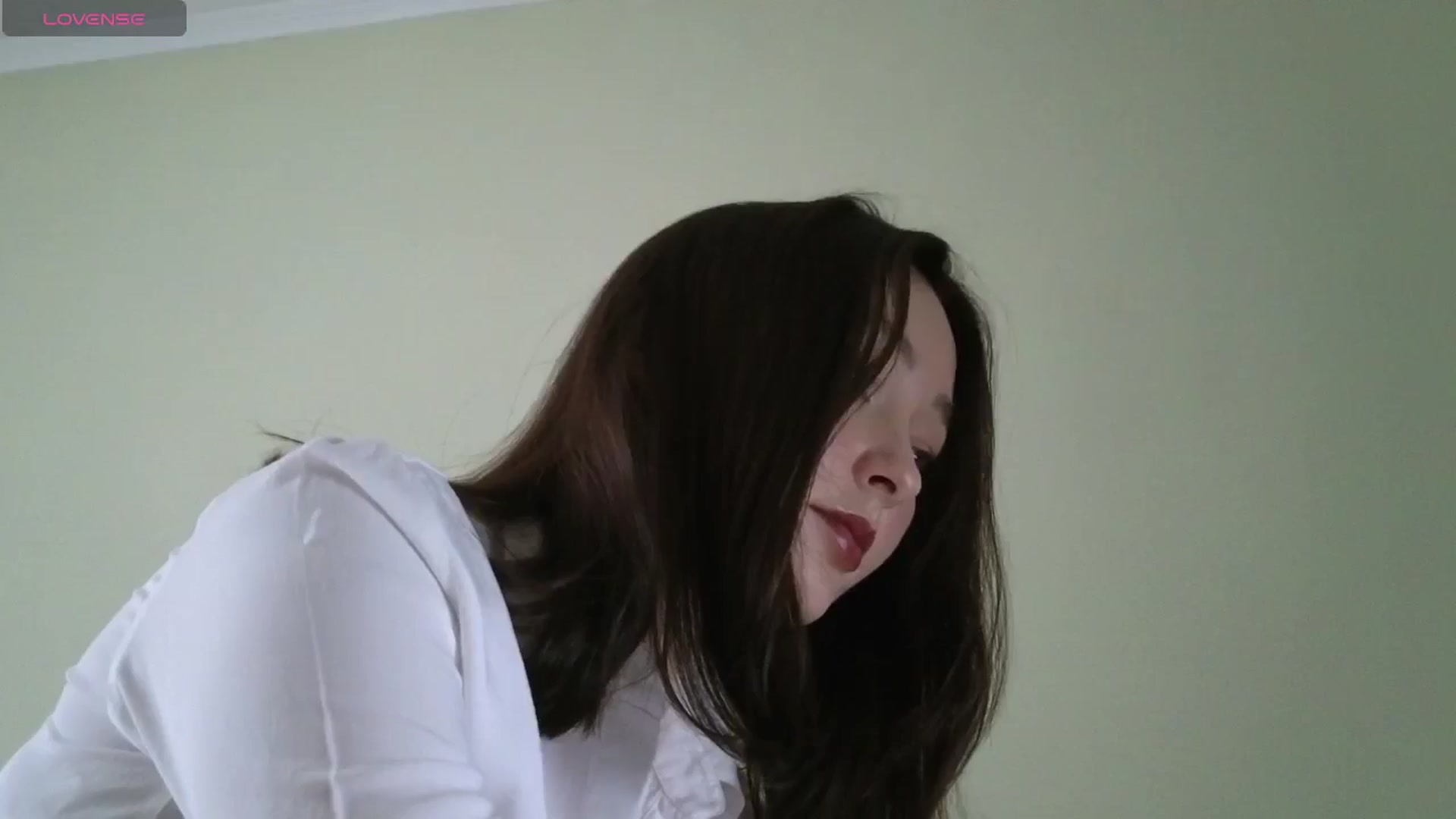 Gallery image thumbnail from DamnGooood's myfreecams stream on, 12/10/2024, 10:09 image 1 of 20