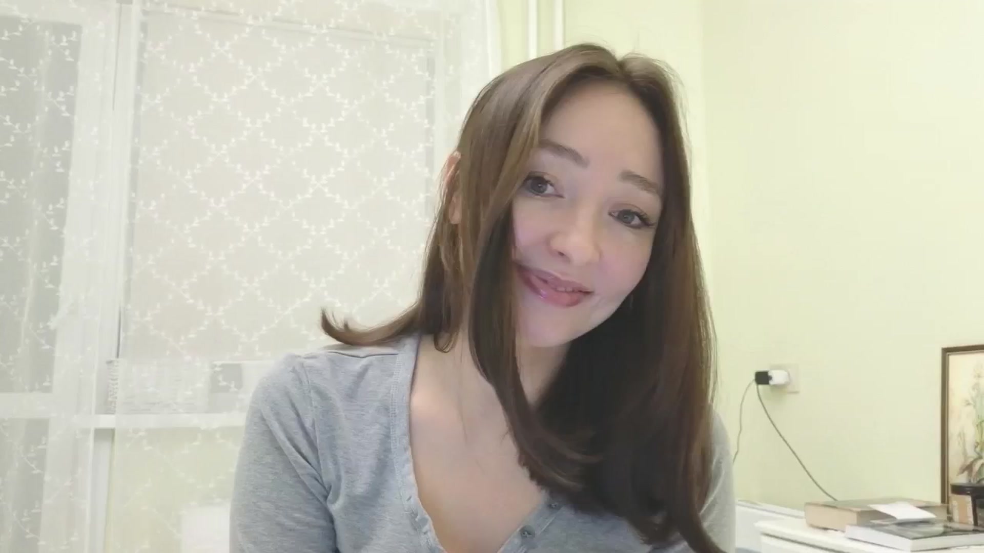Gallery image thumbnail from DamnGooood's myfreecams stream on, 12/10/2024, 12:44 image 5 of 20