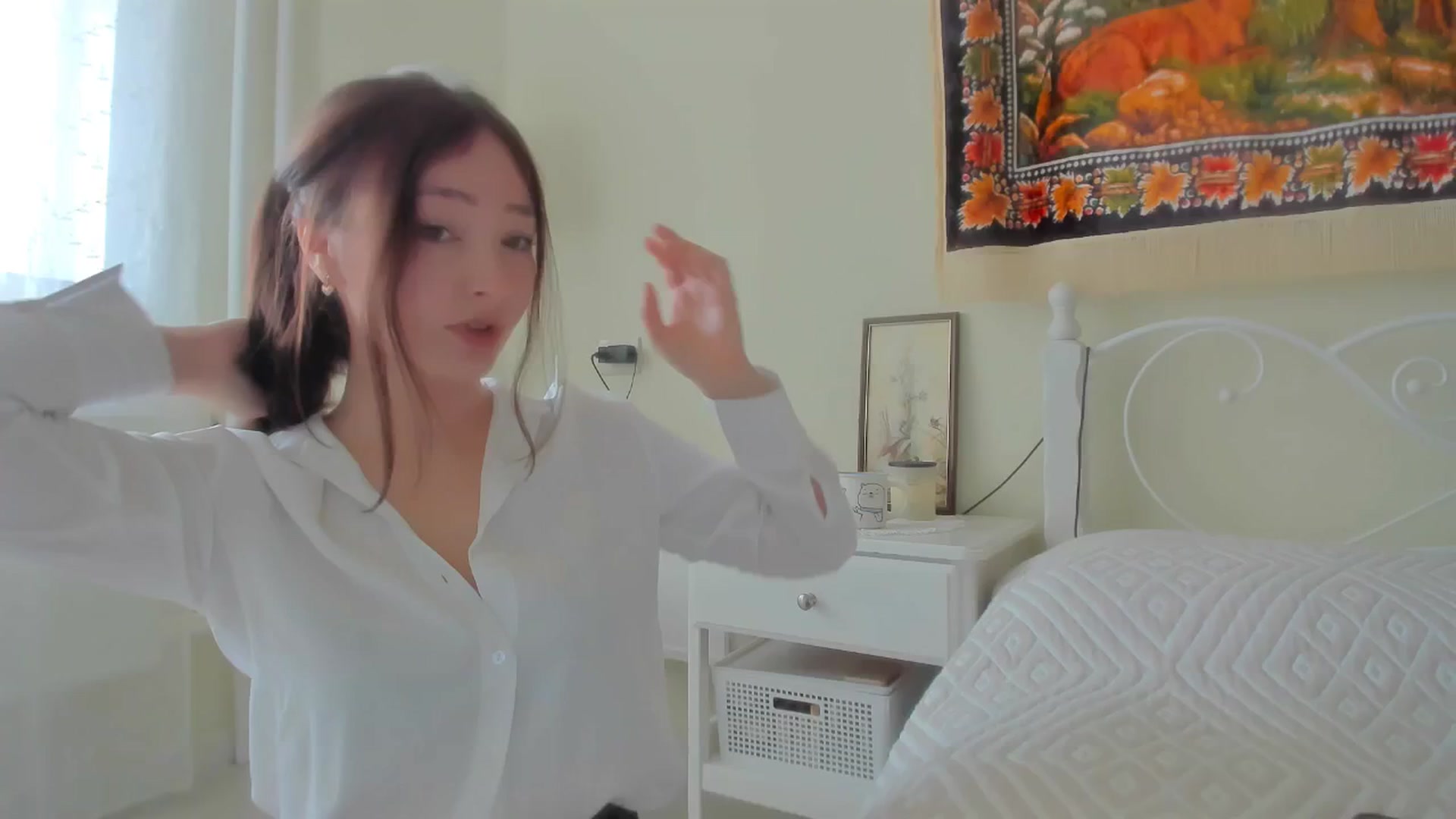 Gallery image thumbnail from DamnGooood's myfreecams stream on, 04/01/2025, 03:45 image 1 of 20