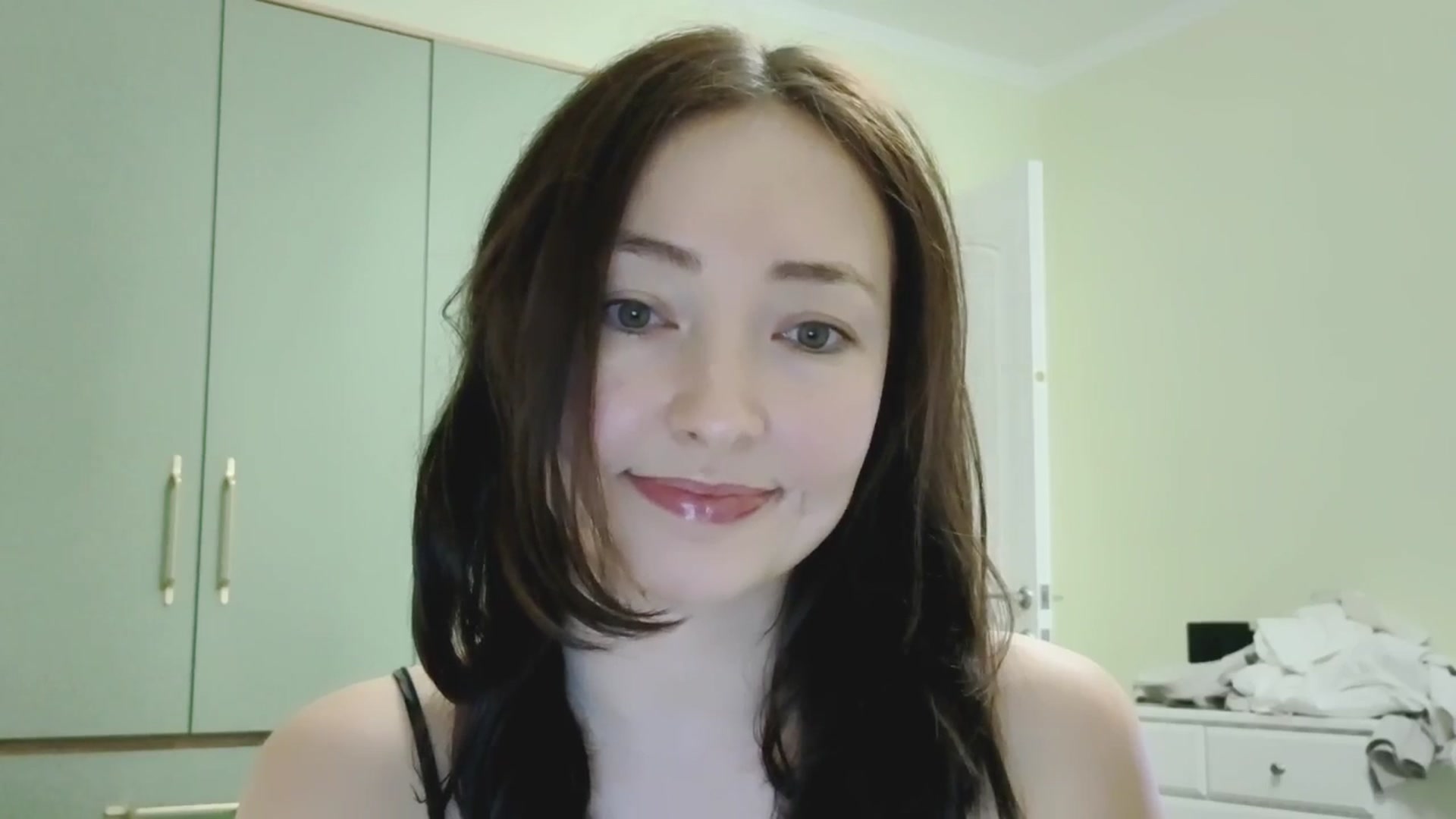 Gallery image thumbnail from DamnGooood's myfreecams stream on, 04/13/2025, 14:31 image 5 of 20