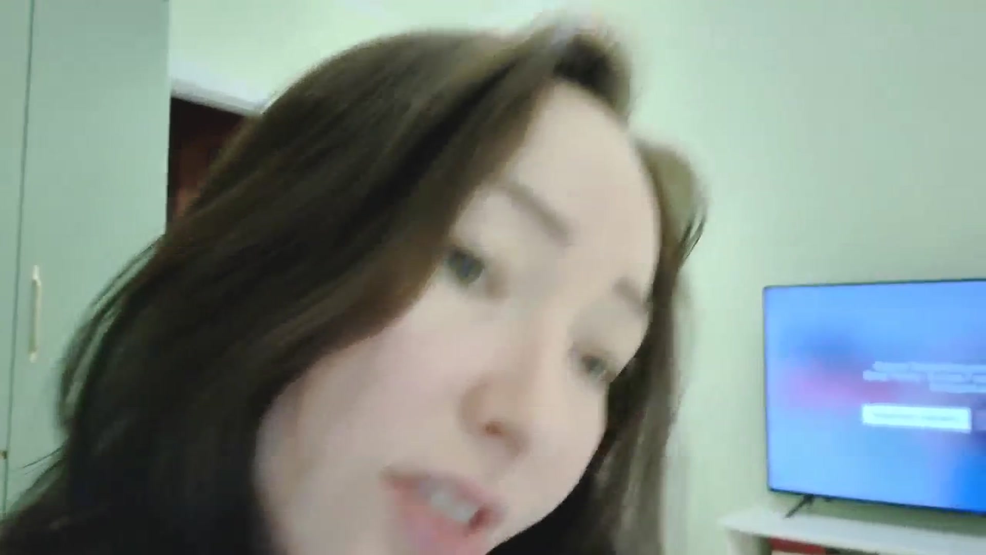 Gallery image thumbnail from DamnGooood's myfreecams stream on, 04/13/2025, 14:31 image 17 of 20