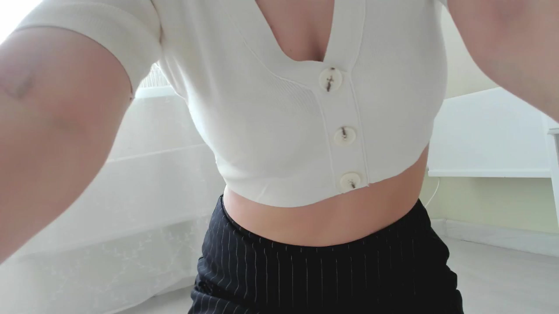 Gallery image thumbnail from DamnGooood's myfreecams stream on, 04/15/2025, 05:03 image 14 of 20