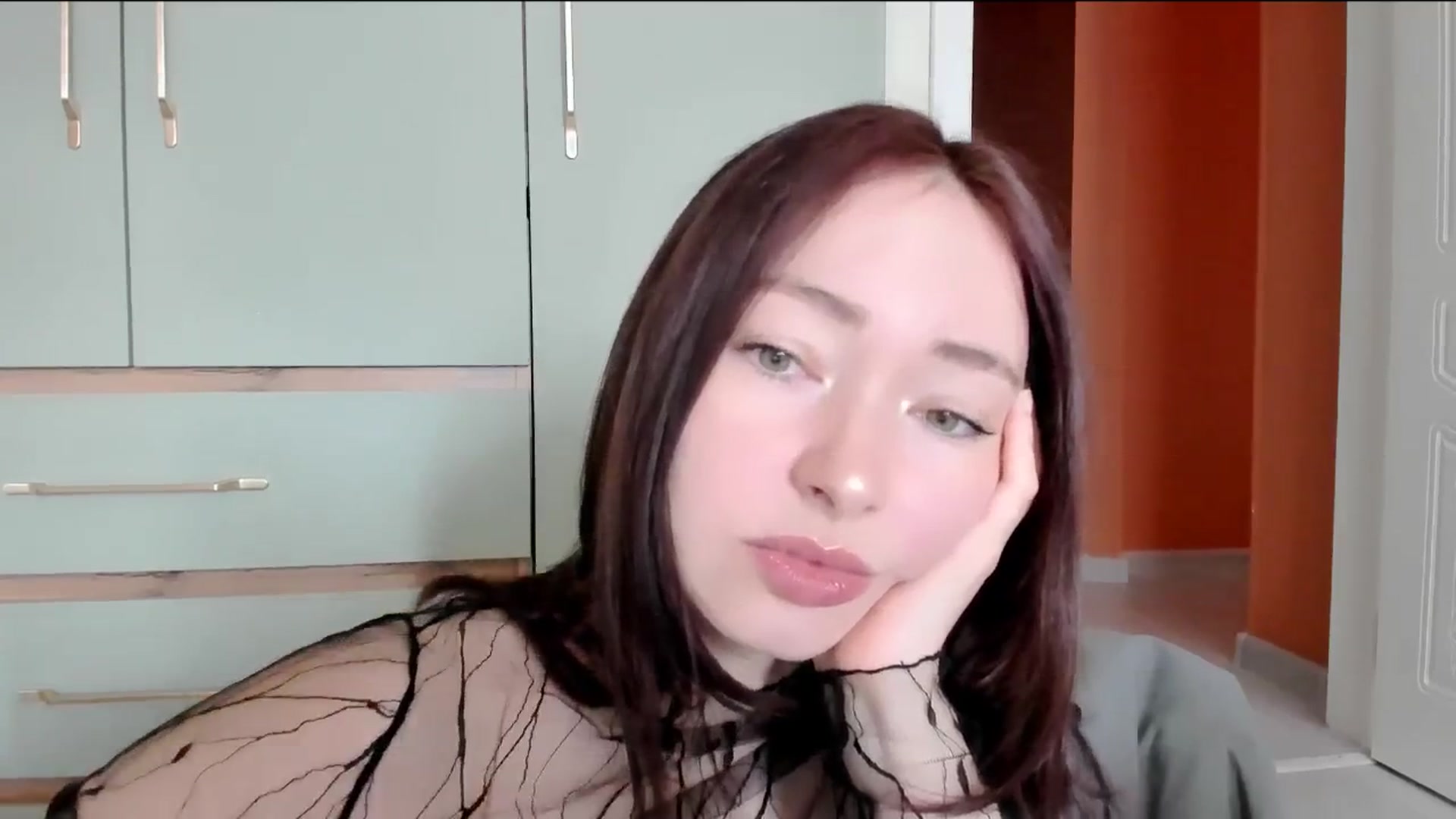Gallery image thumbnail from DamnGooood's myfreecams stream on, 04/21/2025, 05:57 image 15 of 20