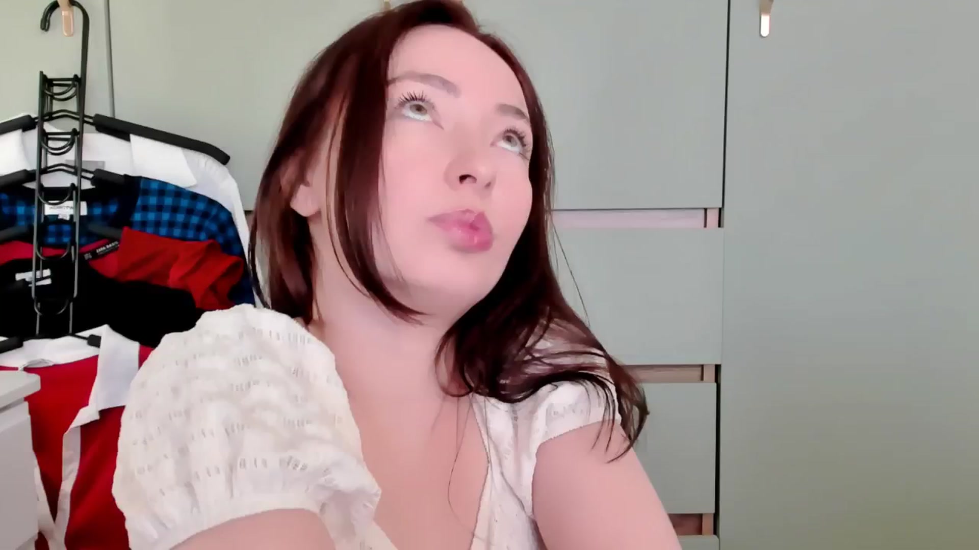 Gallery image thumbnail from DamnGooood's myfreecams stream on, 04/21/2025, 13:58 image 4 of 20