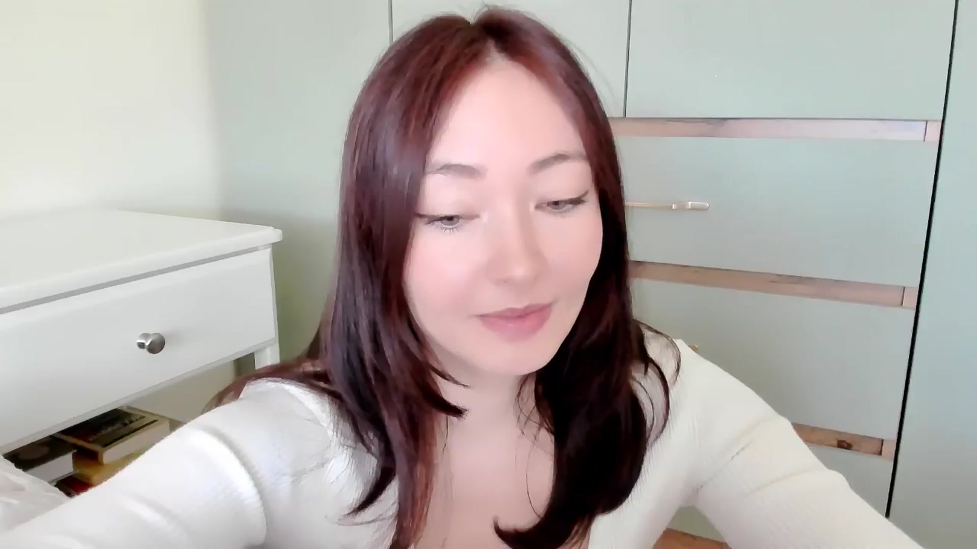 Gallery image thumbnail from DamnGooood's myfreecams stream on, 04/24/2025, 04:27 image 6 of 20