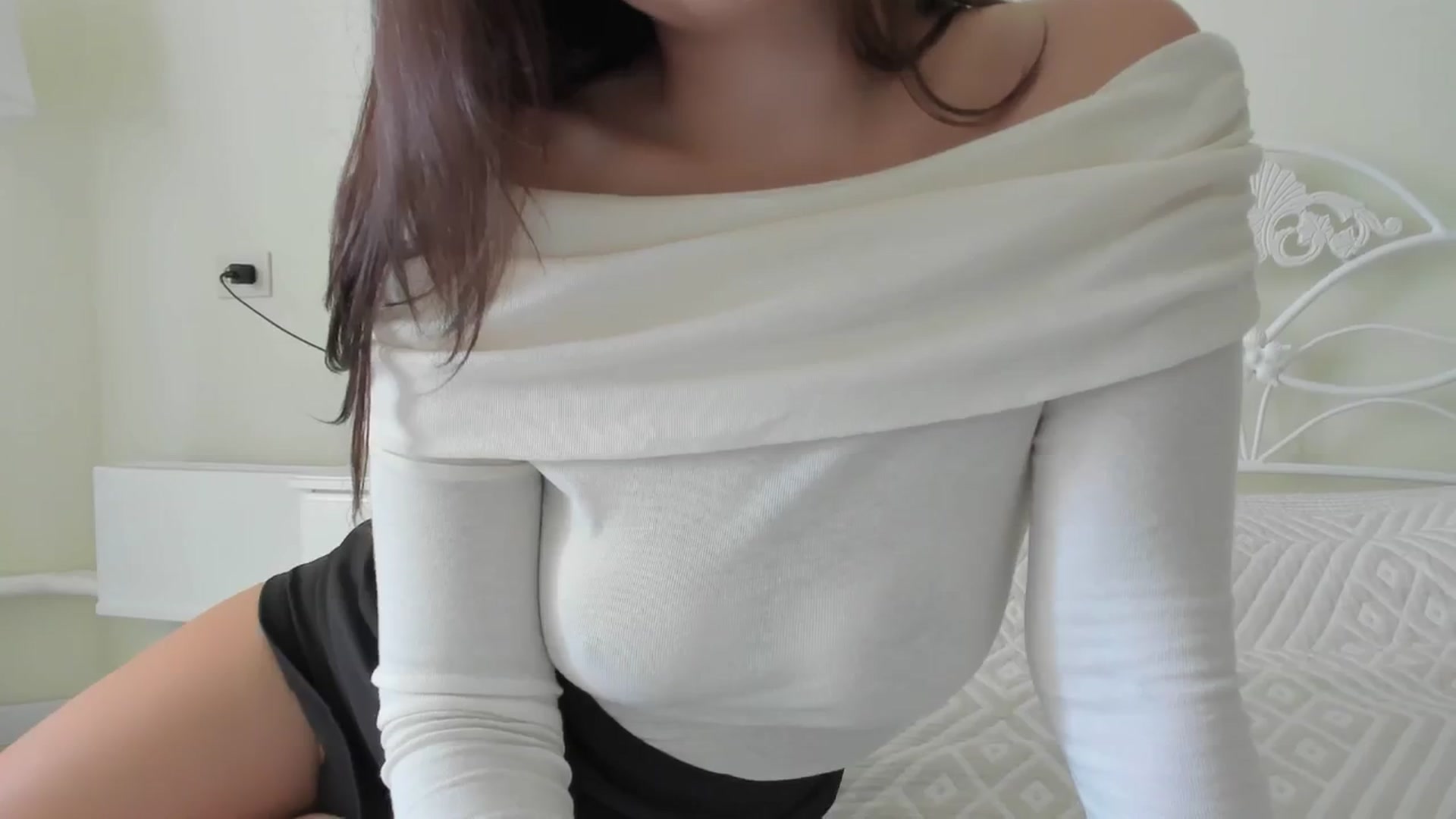 Gallery image thumbnail from DamnGooood's myfreecams stream on, 08/27/2025, 06:29 image 8 of 20