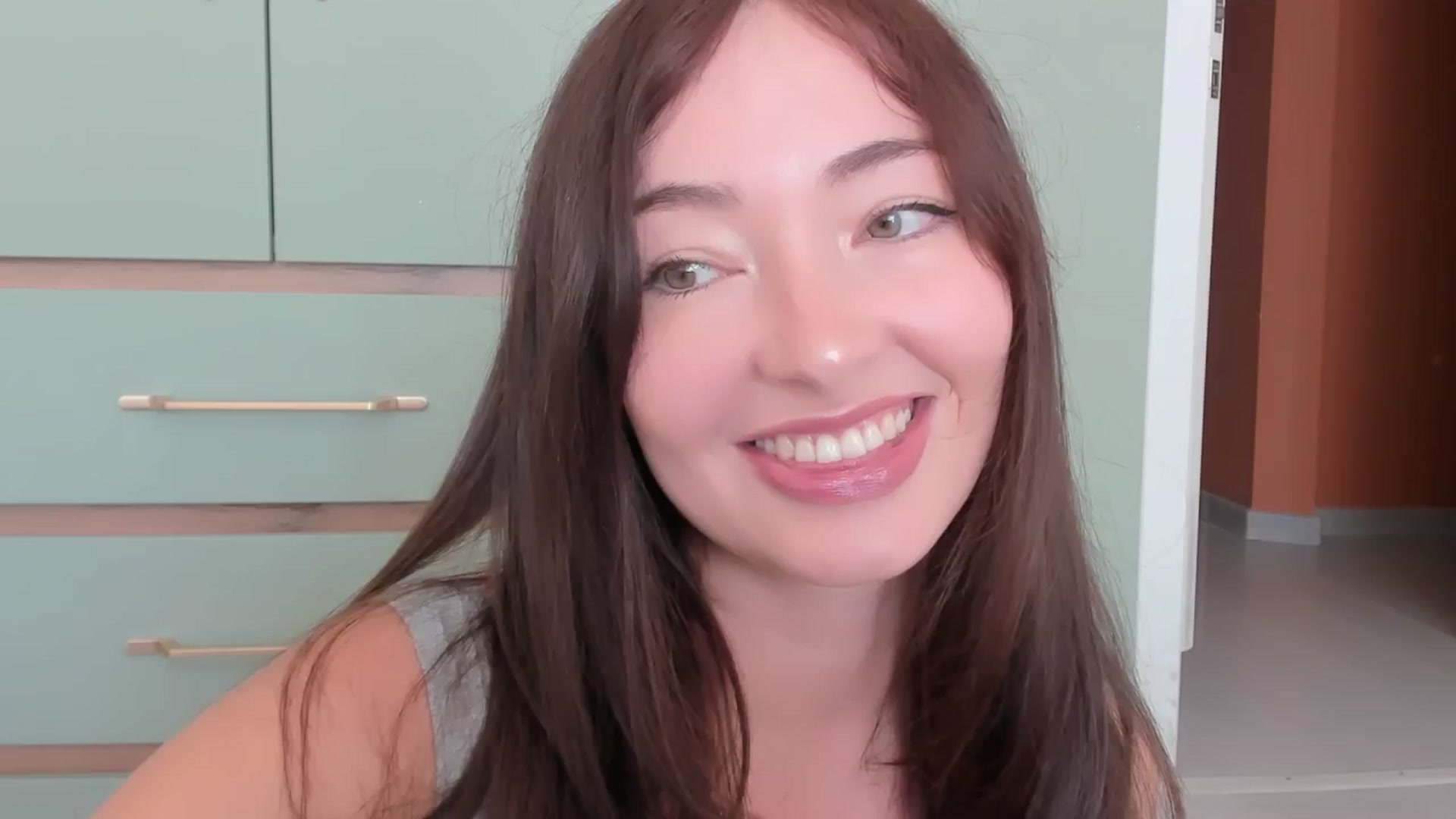 Gallery image thumbnail from DamnGooood's myfreecams stream on, 08/28/2025, 10:13 image 12 of 20