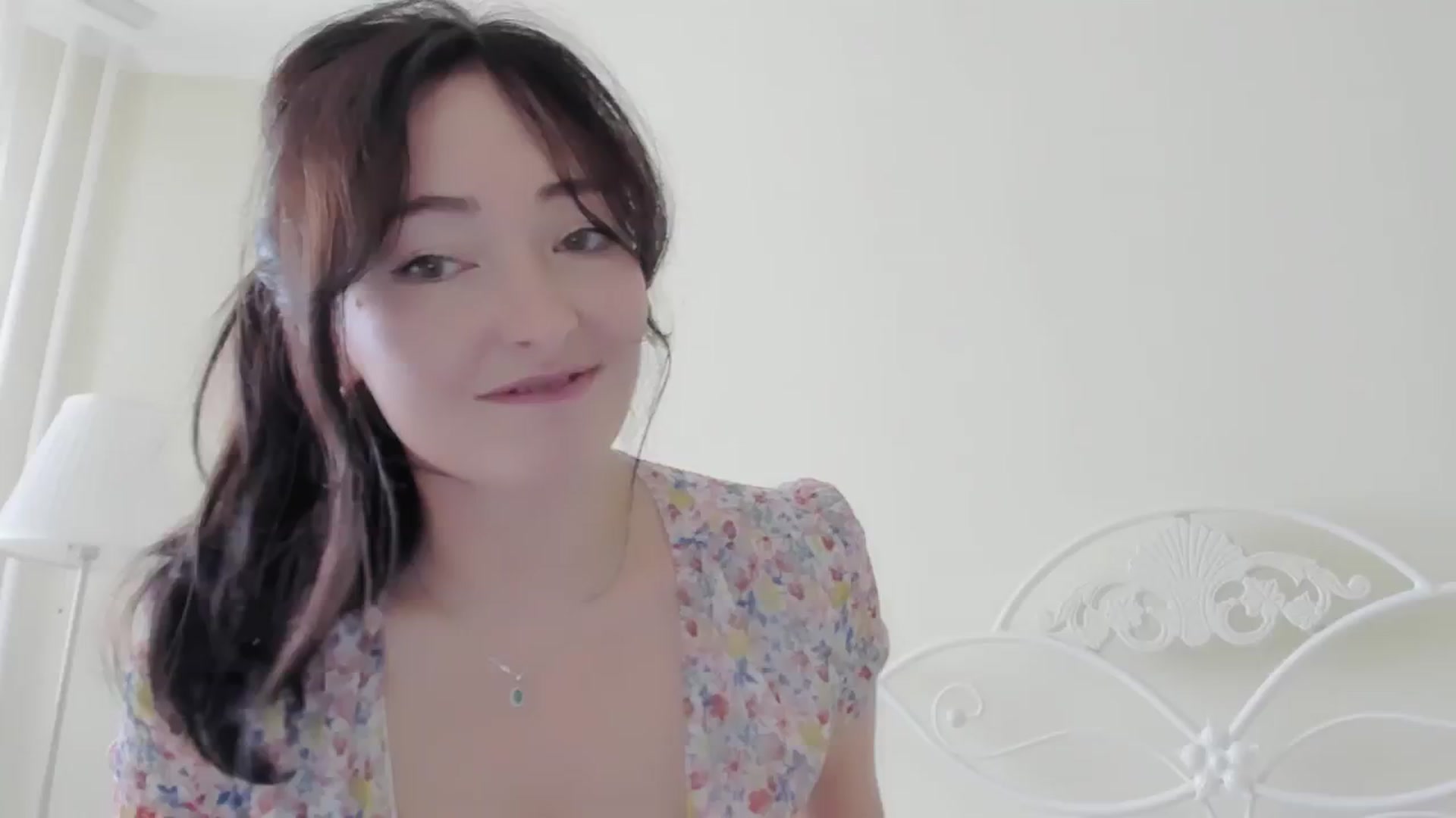 Gallery image thumbnail from DamnGooood's myfreecams stream on, 09/17/2025, 04:52 image 16 of 20