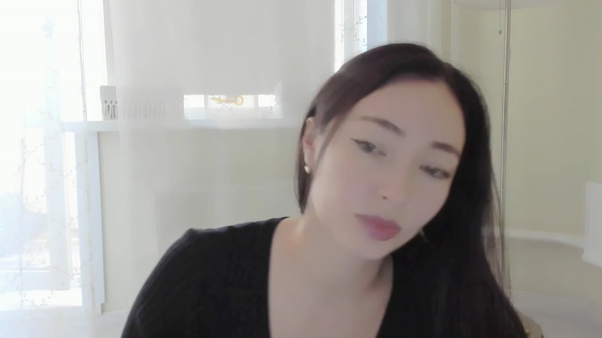 Gallery image thumbnail from DamnGooood's myfreecams stream on, 09/27/2025, 04:45 image 7 of 20