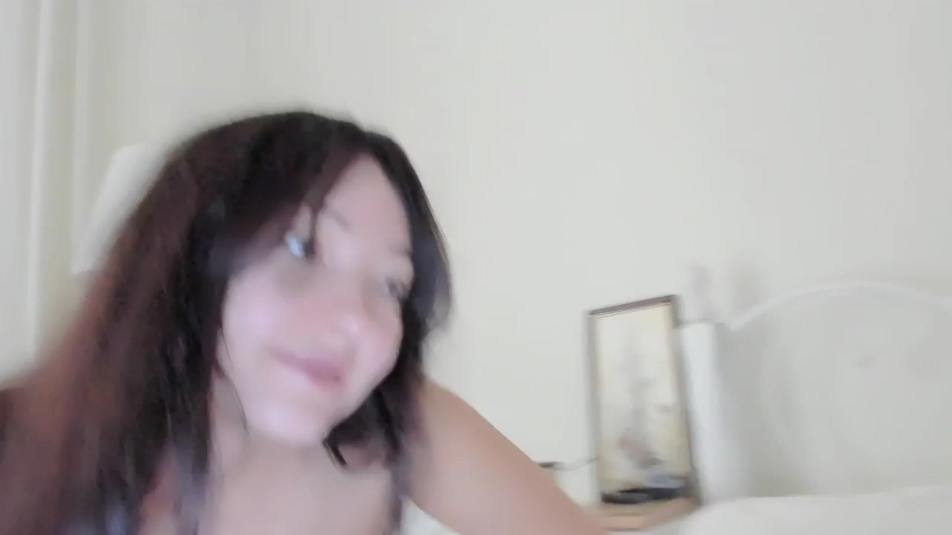 Gallery image thumbnail from DamnGooood's myfreecams stream on, 09/29/2025, 04:23 image 17 of 20
