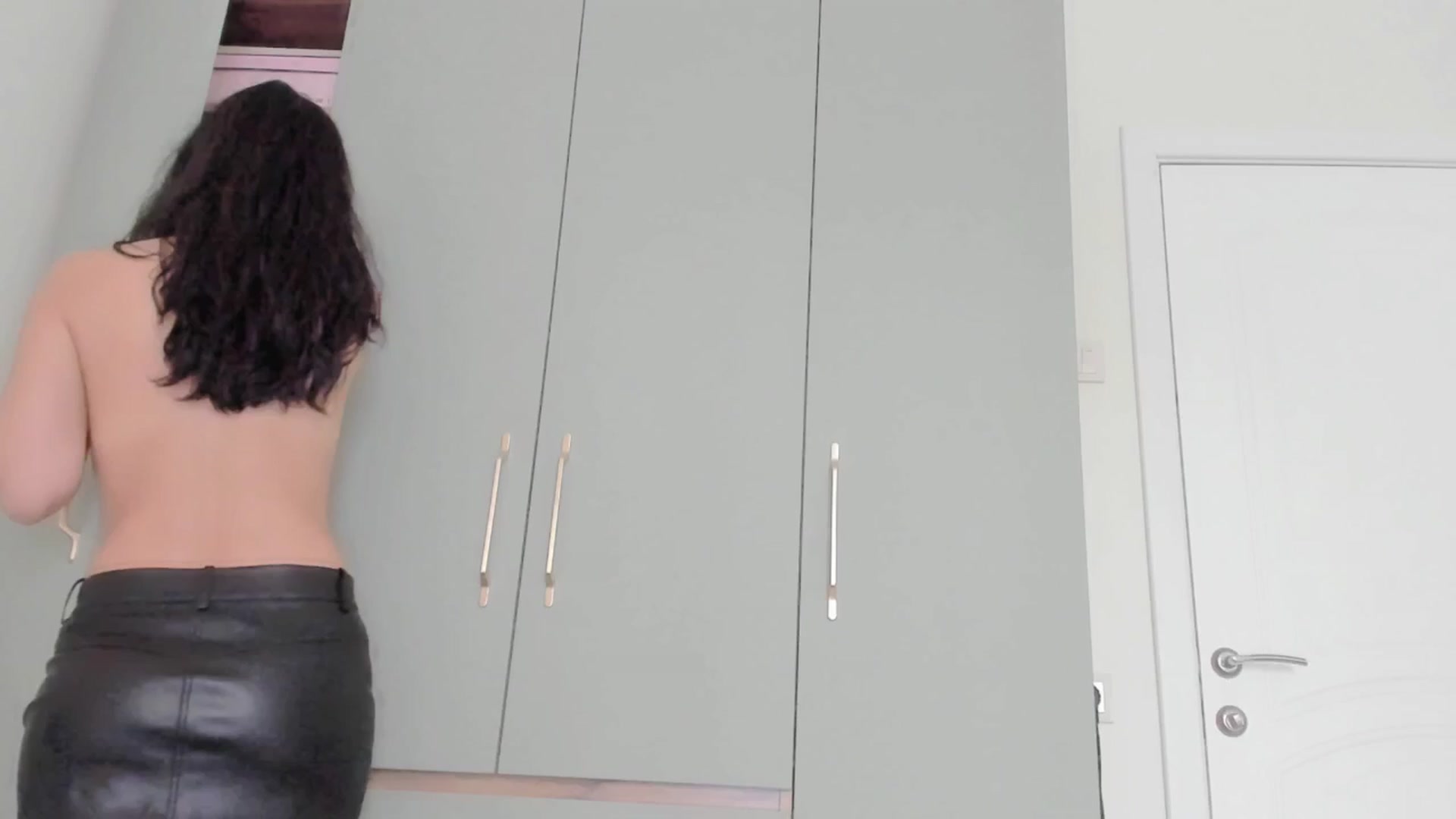 Gallery image thumbnail from DamnGooood's myfreecams stream on, 09/29/2025, 04:23 image 12 of 20