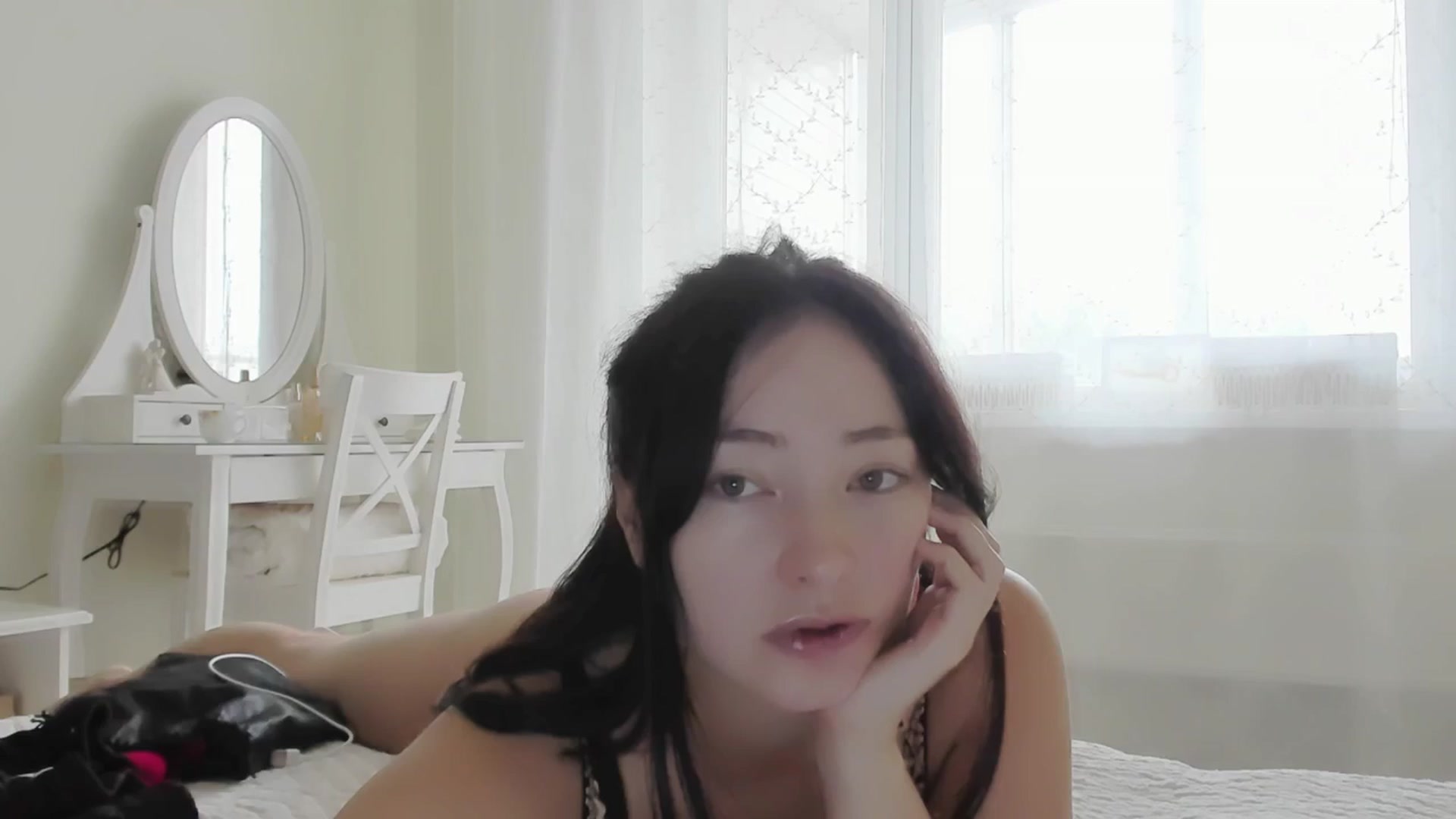 Gallery image thumbnail from DamnGooood's myfreecams stream on, 10/03/2025, 03:01 image 12 of 20