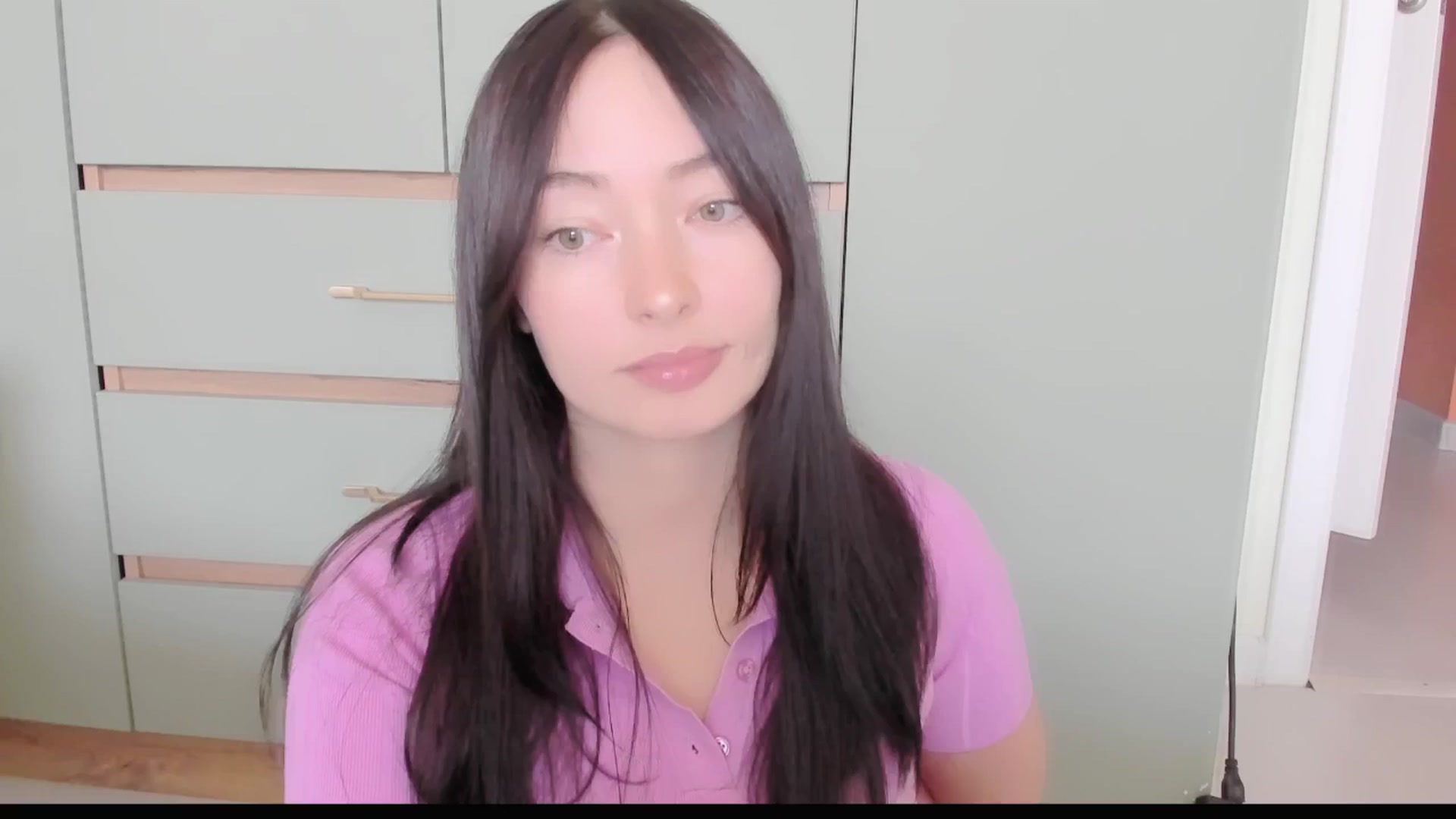 Gallery image thumbnail from DamnGooood's myfreecams stream on, 10/16/2025, 07:03 image 14 of 20