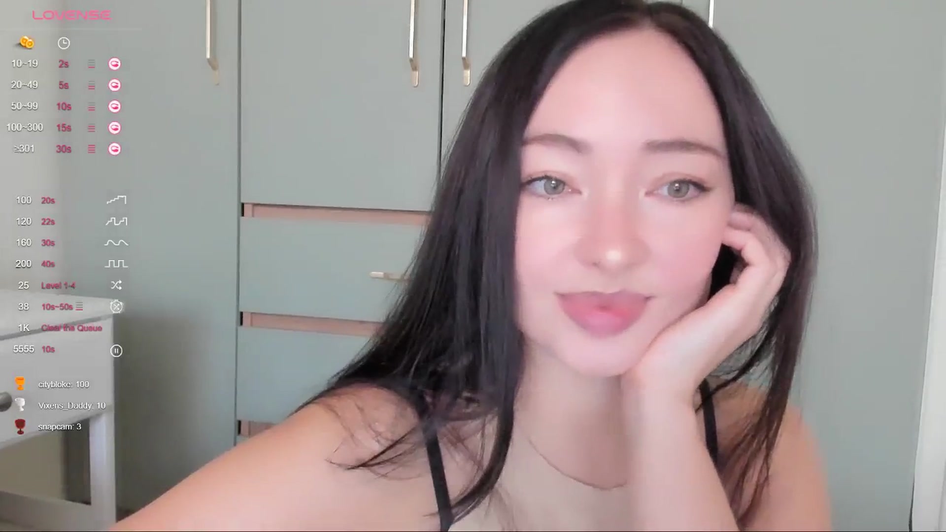 Gallery image thumbnail from DamnGooood's myfreecams stream on, 10/20/2025, 02:19 image 3 of 20