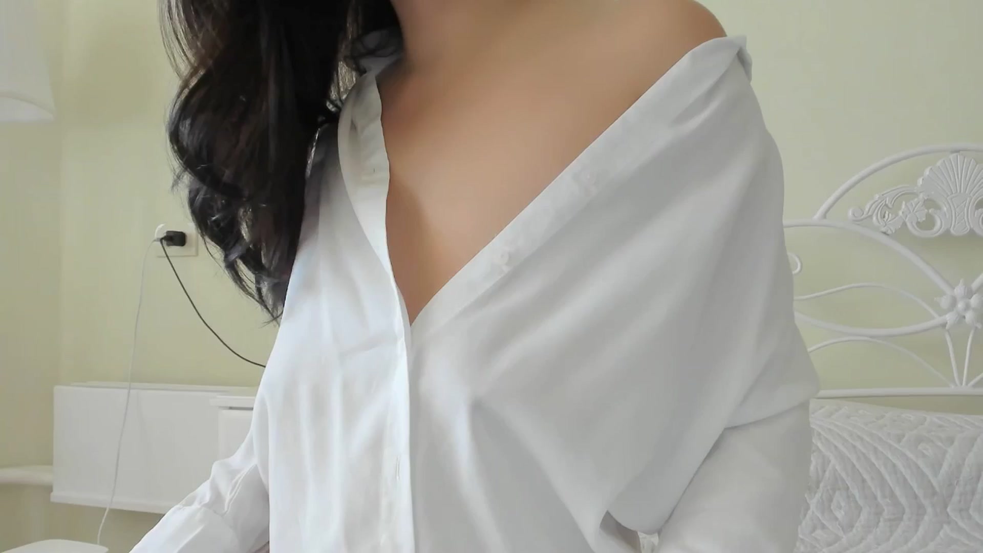 Gallery image thumbnail from DamnGooood's myfreecams stream on, 10/25/2025, 05:35 image 3 of 20