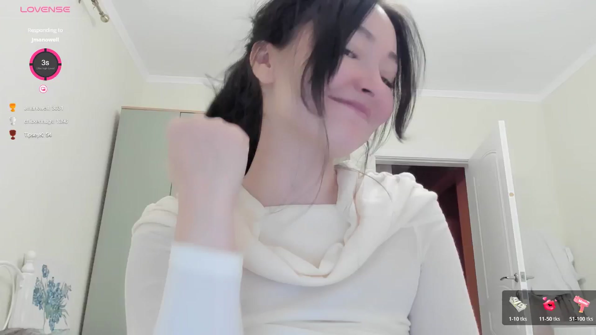 Gallery image thumbnail from DamnGooood's myfreecams stream on, 11/05/2025, 05:00 image 8 of 20