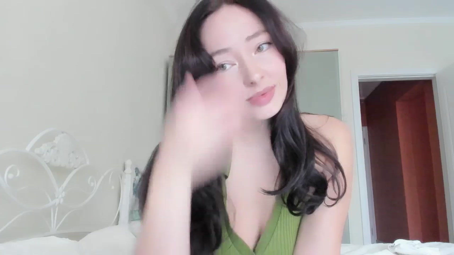 Gallery image thumbnail from DamnGooood's myfreecams stream on, 11/06/2025, 03:05 image 20 of 20