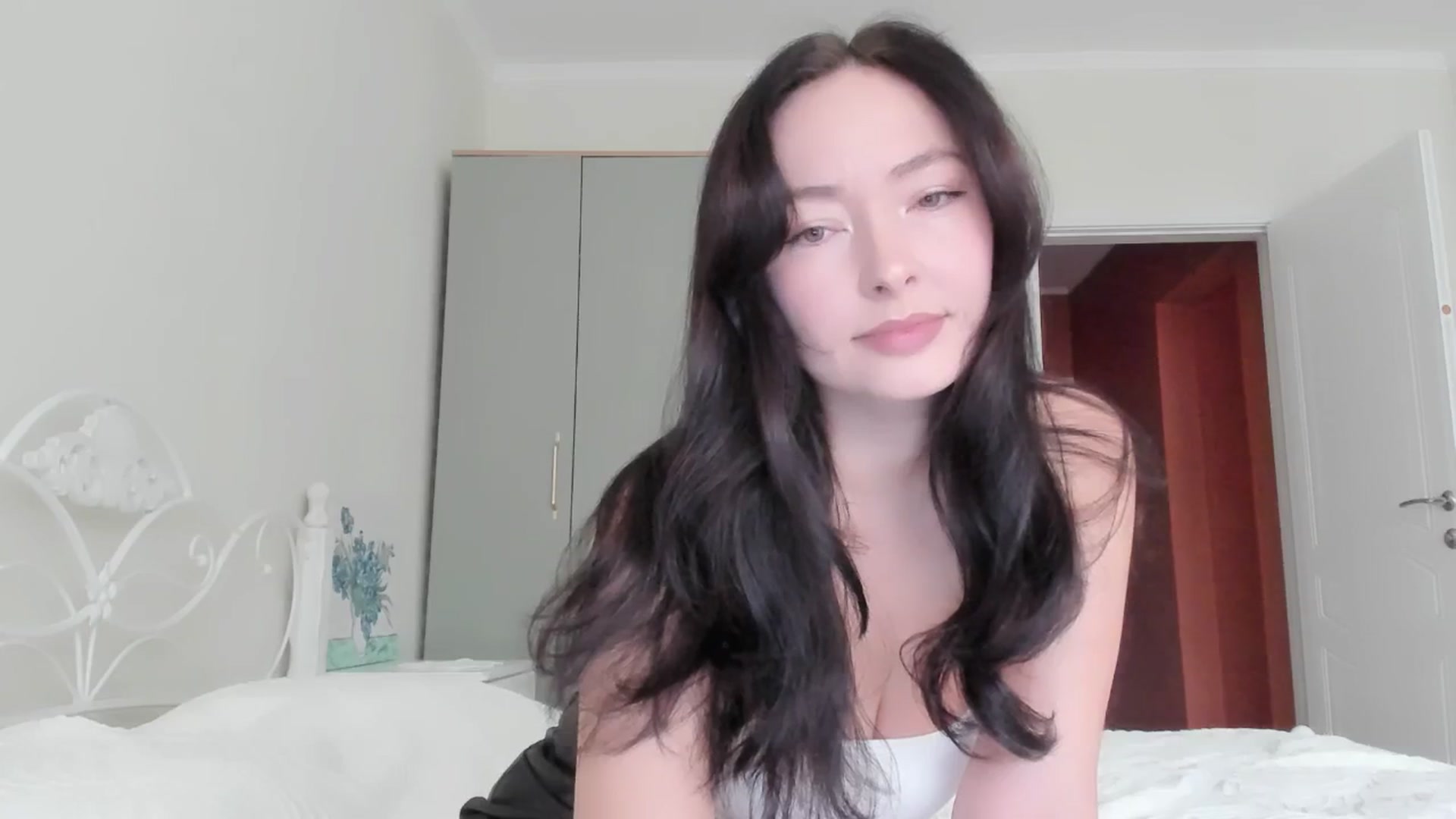 Gallery image thumbnail from DamnGooood's myfreecams stream on, 11/06/2025, 03:05 image 7 of 20