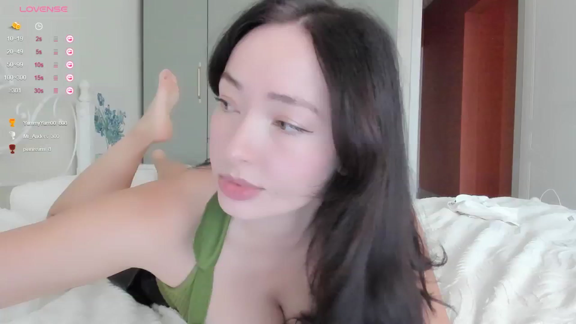 Gallery image thumbnail from DamnGooood's myfreecams stream on, 11/06/2025, 04:12 image 6 of 20
