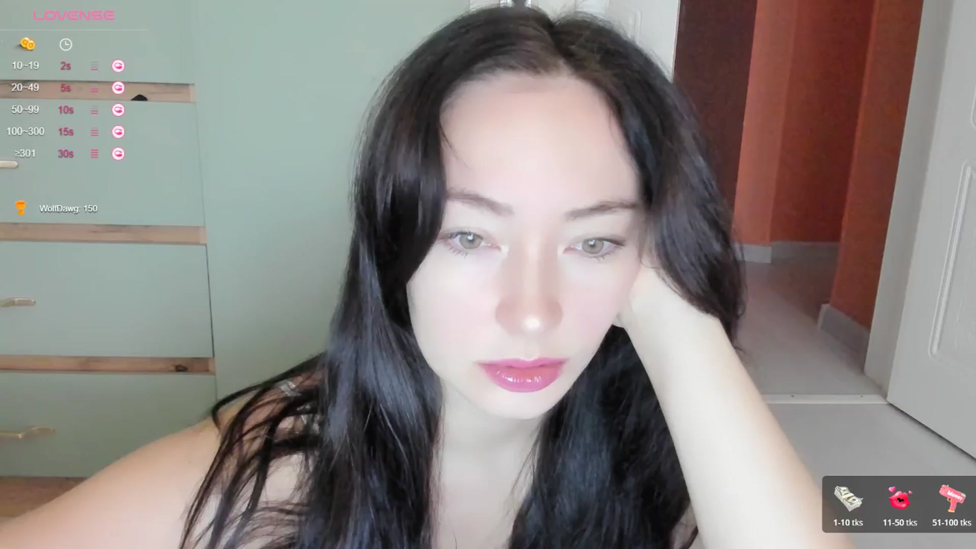 Gallery image thumbnail from DamnGooood's myfreecams stream on, 11/11/2025, 03:32 image 18 of 20