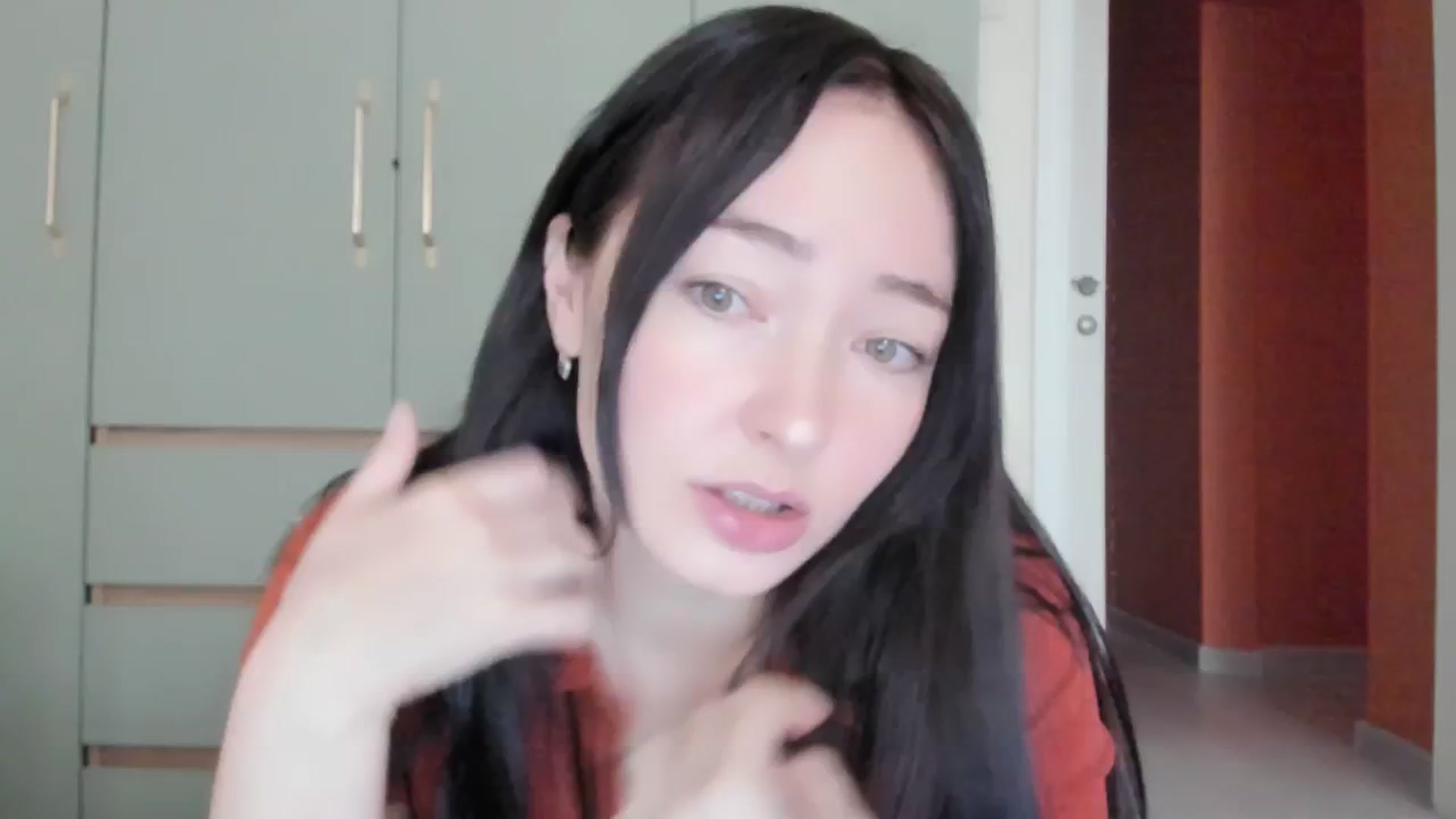 Gallery image thumbnail from DamnGooood's myfreecams stream on, 11/13/2025, 05:46 image 18 of 20
