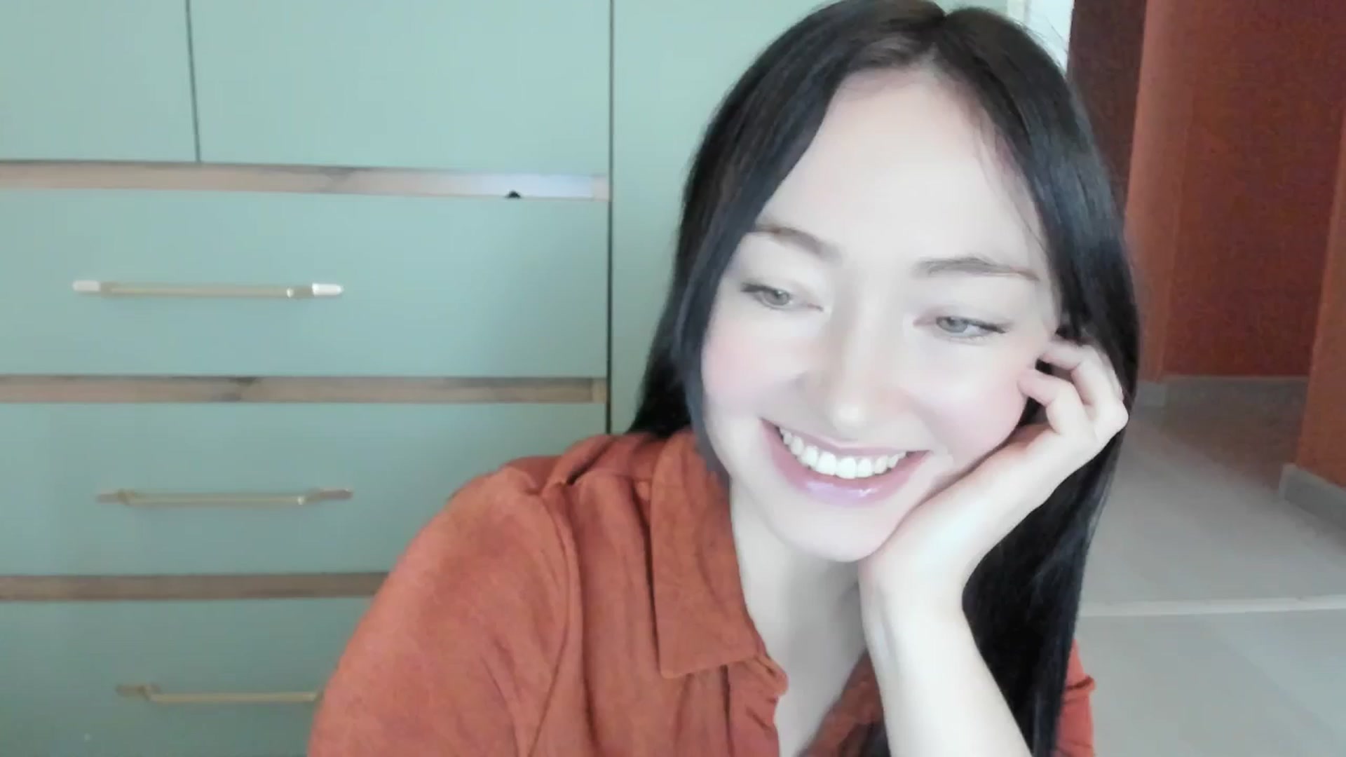 Gallery image thumbnail from DamnGooood's myfreecams stream on, 11/13/2025, 05:46 image 20 of 20