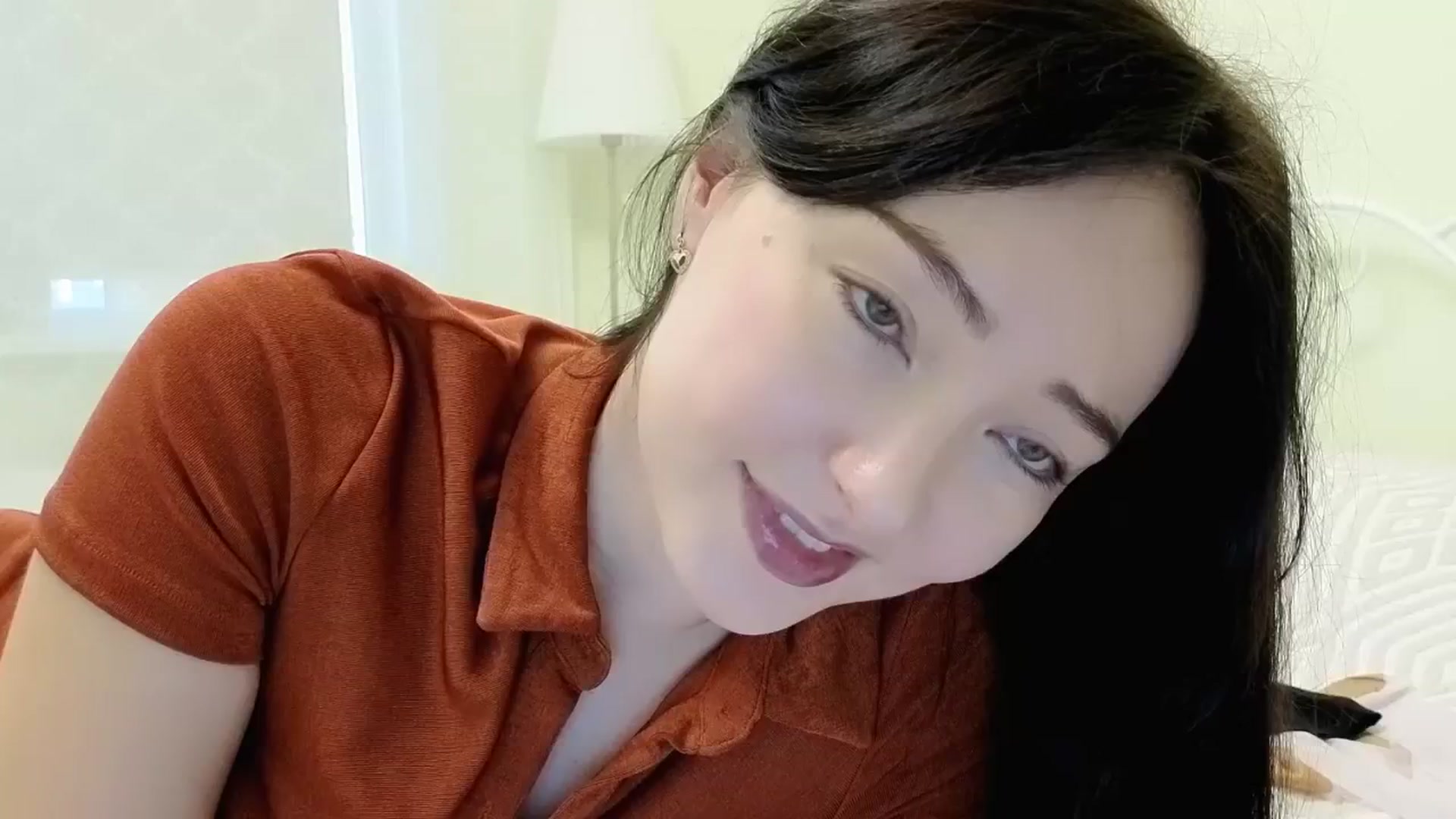 Gallery image thumbnail from DamnGooood's myfreecams stream on, 11/21/2025, 04:25 image 12 of 20