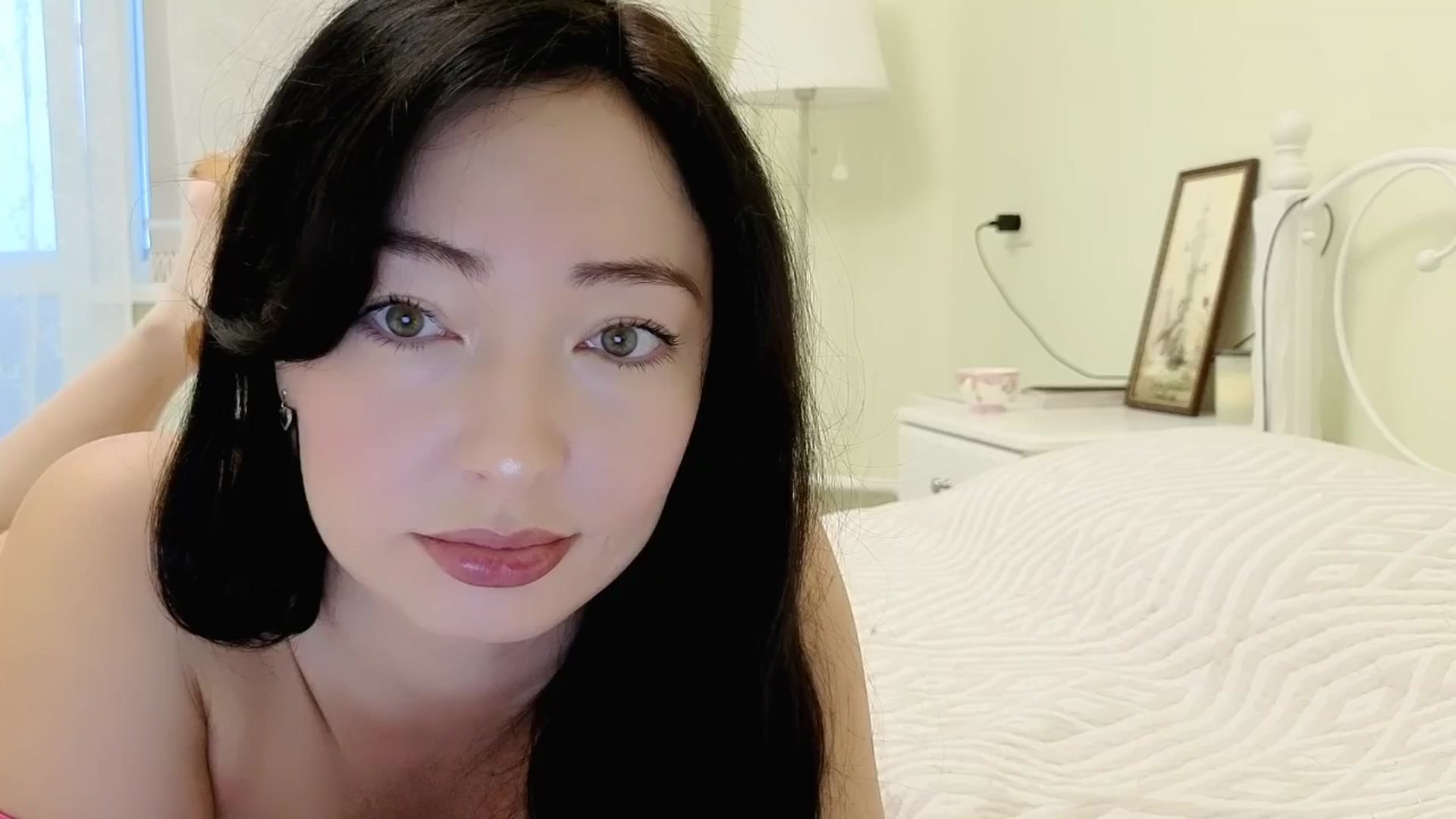 Gallery image thumbnail from DamnGooood's myfreecams stream on, 11/24/2025, 04:00 image 11 of 20