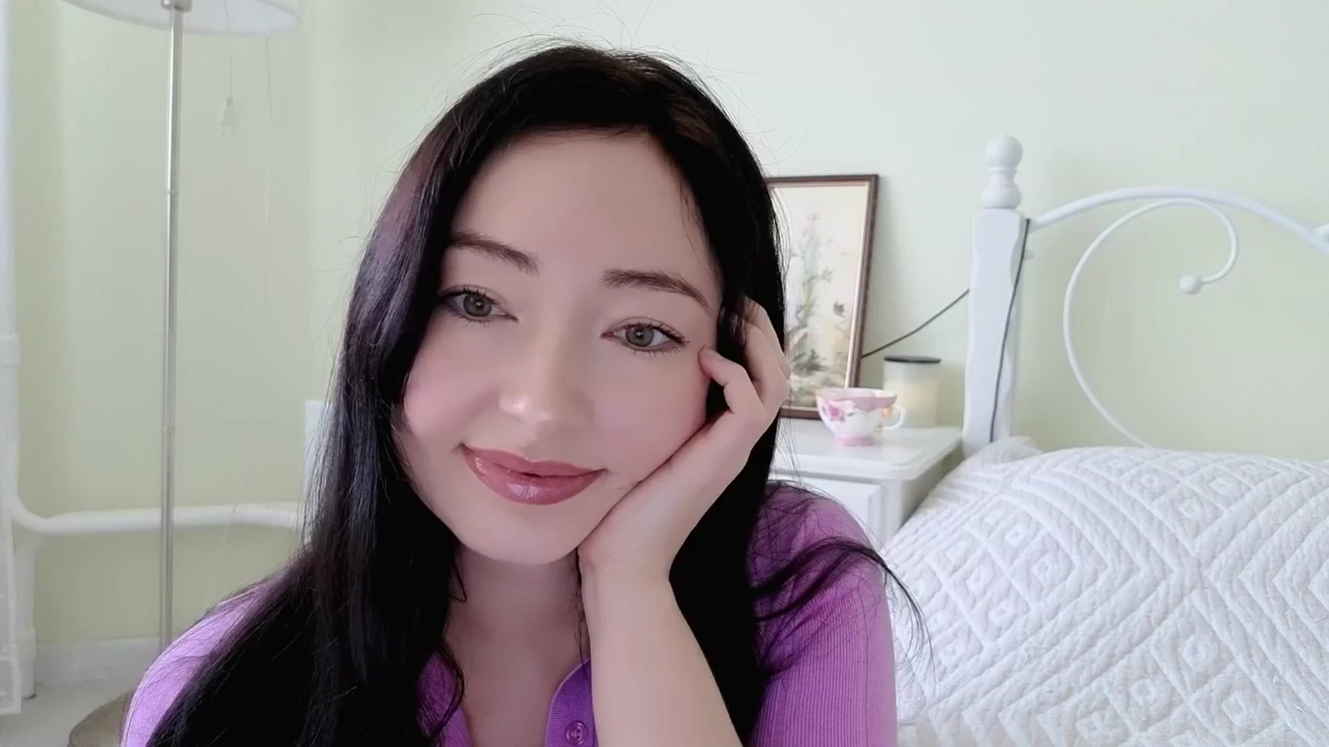Gallery image thumbnail from DamnGooood's myfreecams stream on, 11/24/2025, 05:17 image 17 of 20