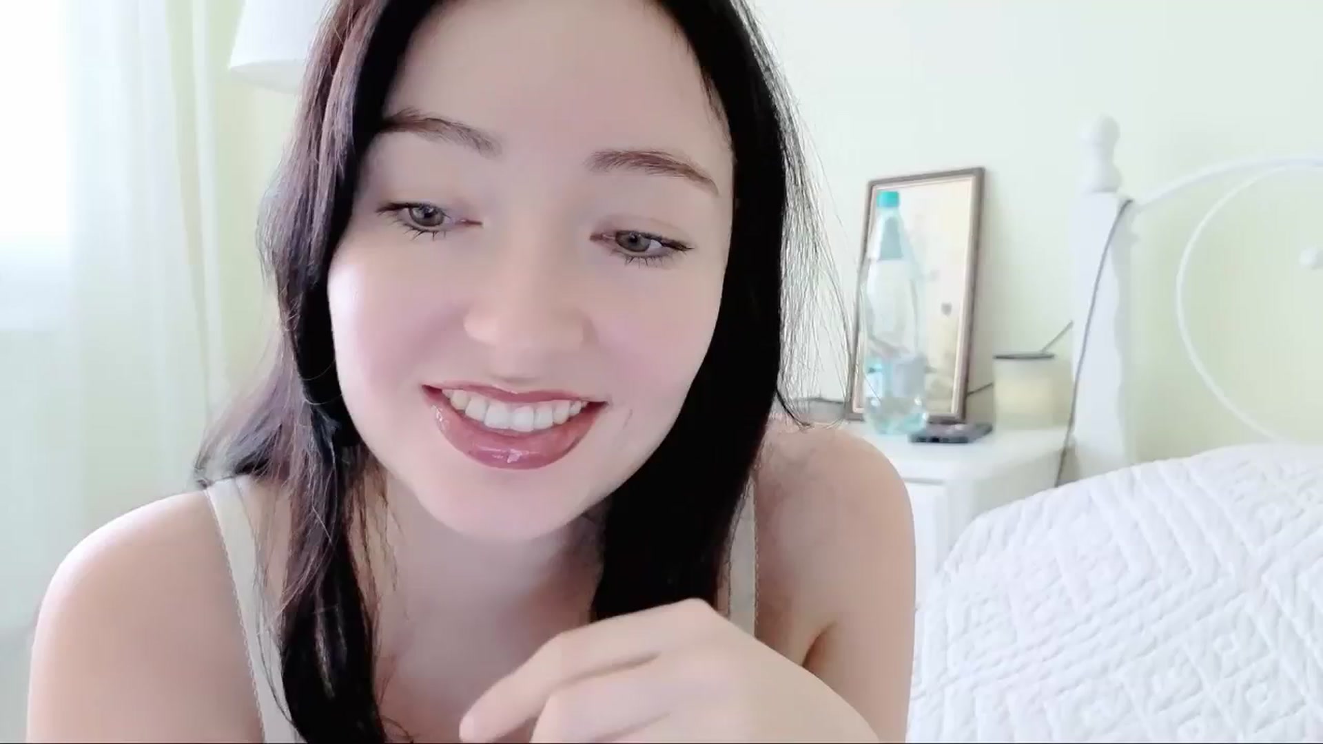 Gallery image thumbnail from DamnGooood's myfreecams stream on, 11/25/2025, 07:37 image 17 of 20