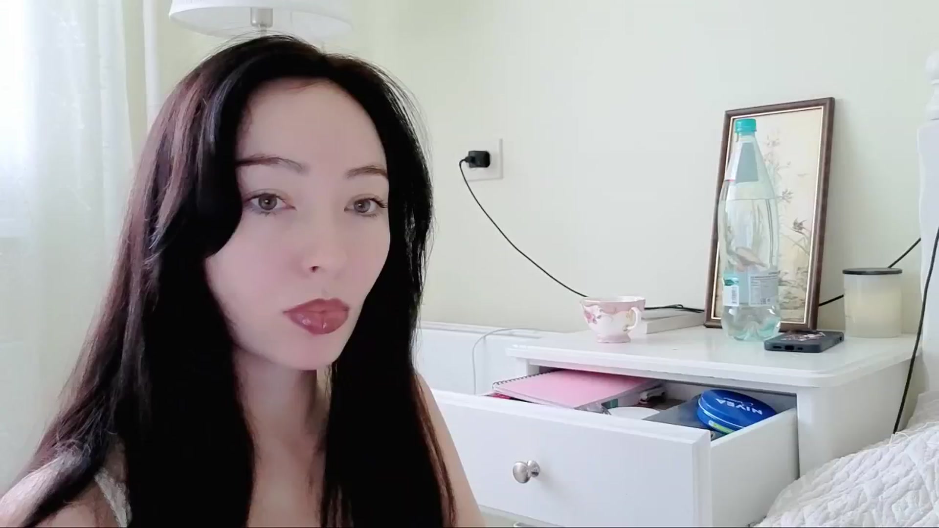 Gallery image thumbnail from DamnGooood's myfreecams stream on, 11/25/2025, 07:37 image 4 of 20