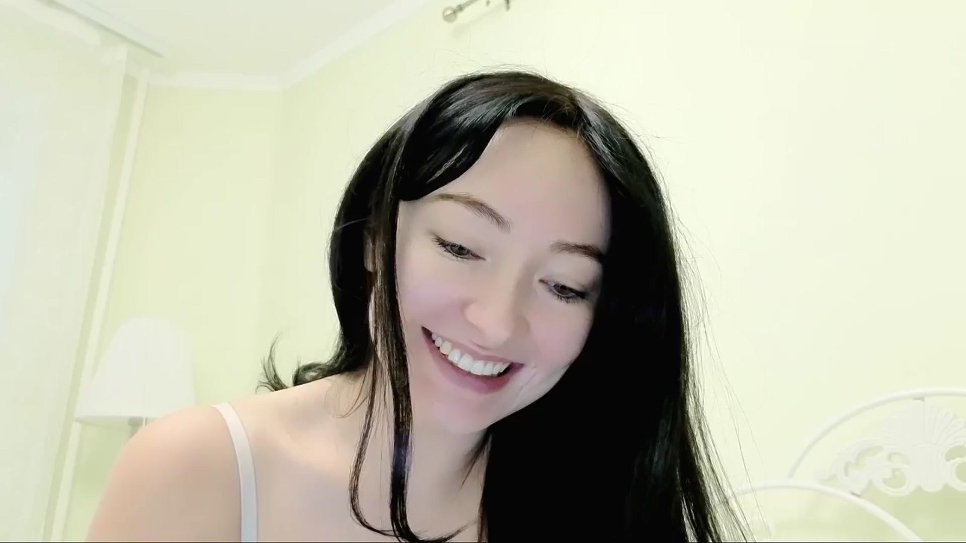 Gallery image thumbnail from DamnGooood's myfreecams stream on, 11/26/2025, 05:07 image 20 of 20