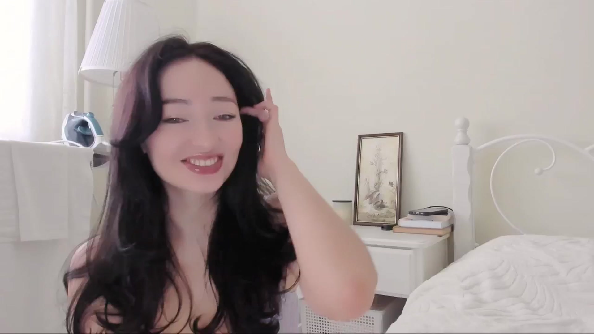 Gallery image thumbnail from DamnGooood's myfreecams stream on, 12/08/2025, 05:03 image 1 of 20