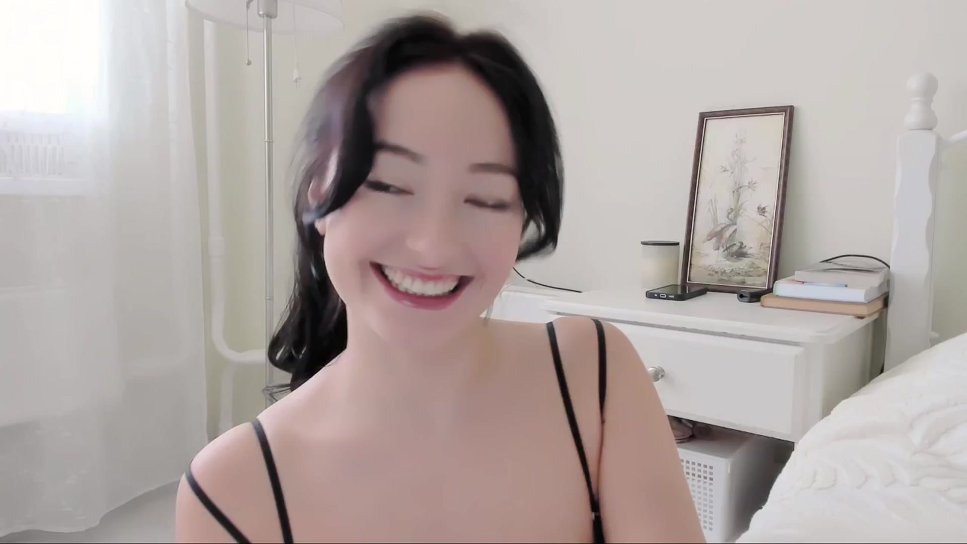 Gallery image thumbnail from DamnGooood's myfreecams stream on, 12/08/2025, 05:03 image 17 of 20