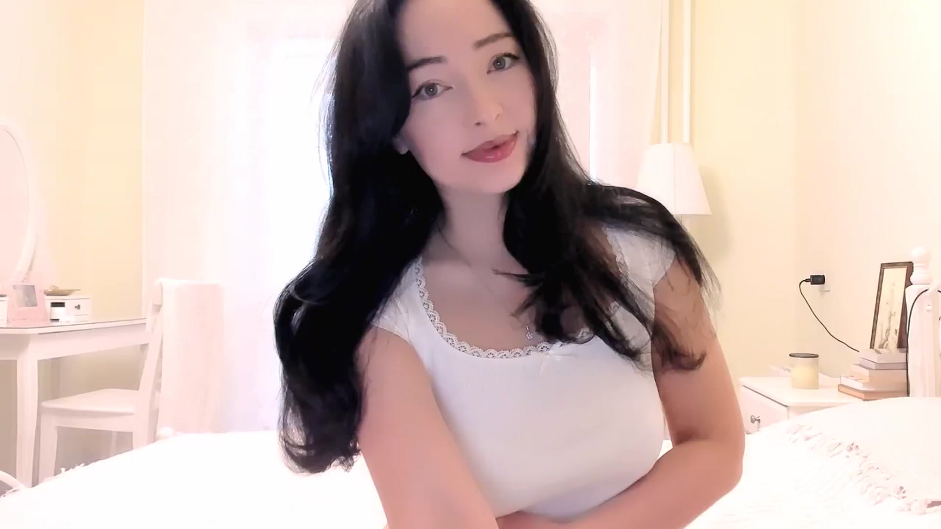 Gallery image thumbnail from DamnGooood's myfreecams stream on, 01/12/2026, 05:32 image 1 of 20