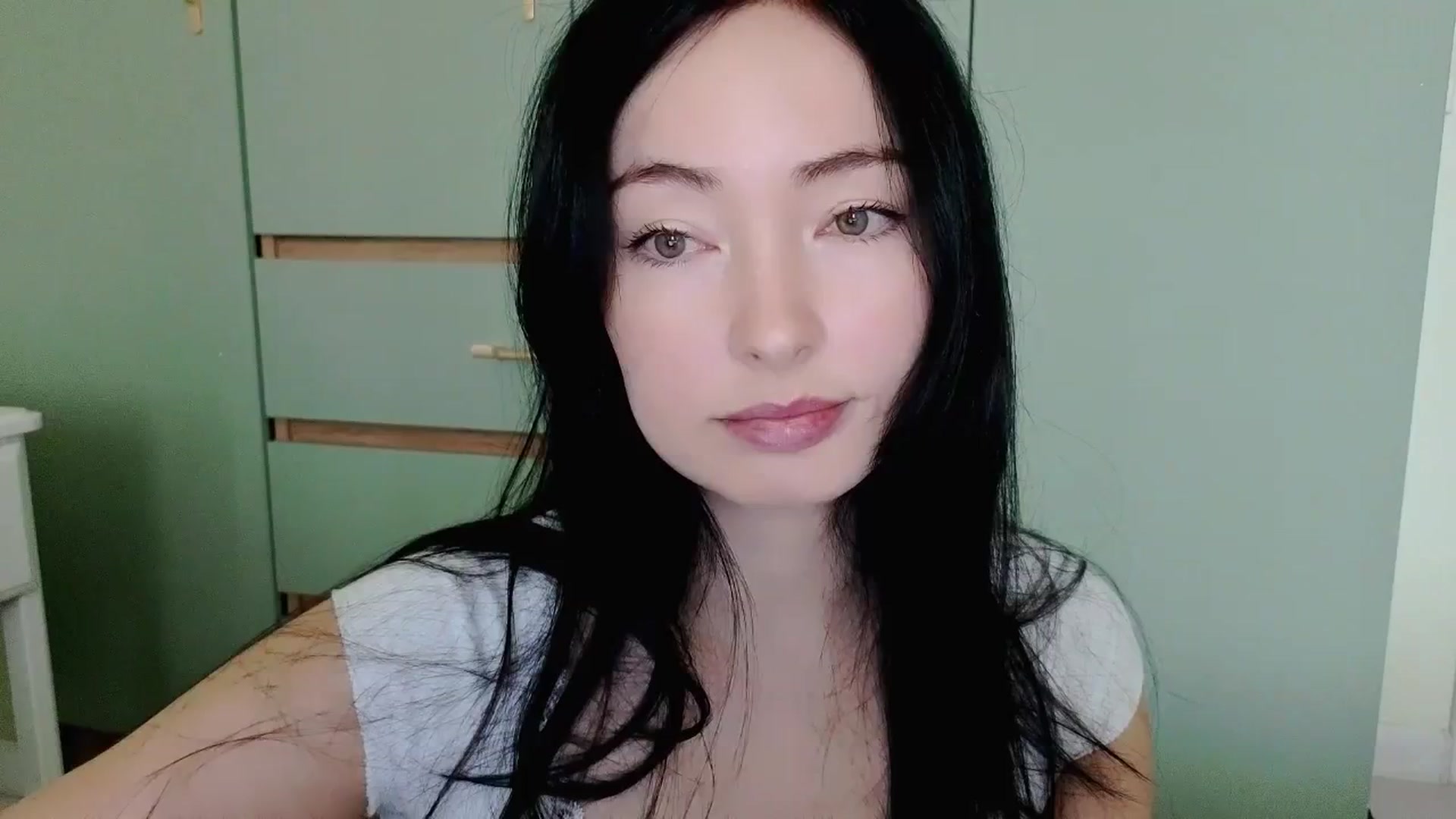 Gallery image thumbnail from DamnGooood's myfreecams stream on, 02/06/2026, 04:59 image 14 of 20