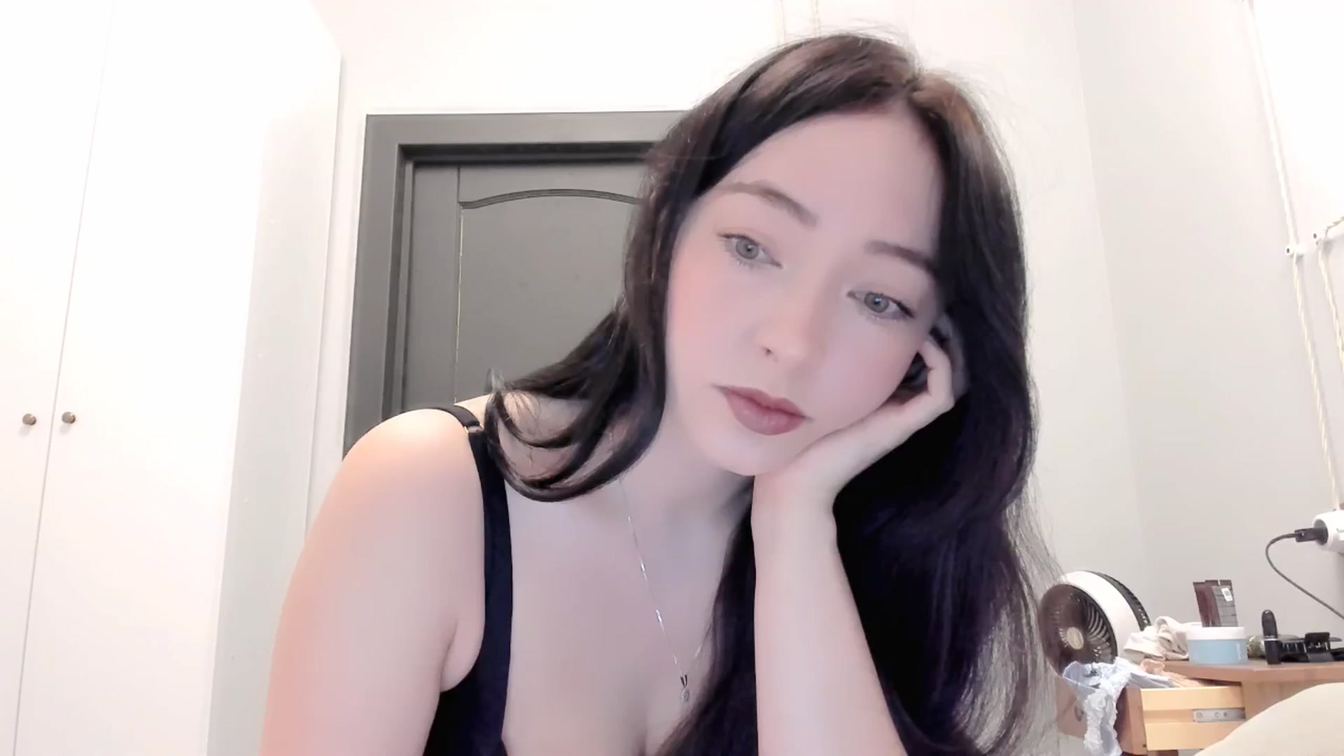 Gallery image thumbnail from DamnGooood's myfreecams stream on, 02/26/2026, 06:21 image 10 of 20