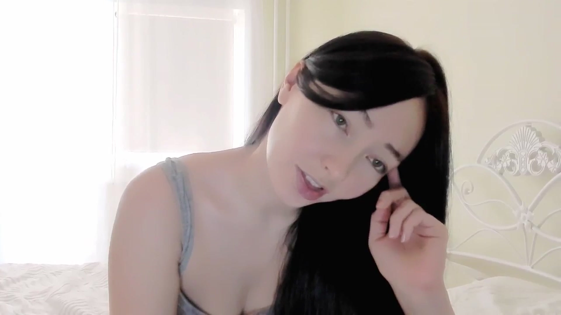Gallery image thumbnail from DamnGooood's myfreecams stream on, 02/28/2026, 04:46 image 17 of 20