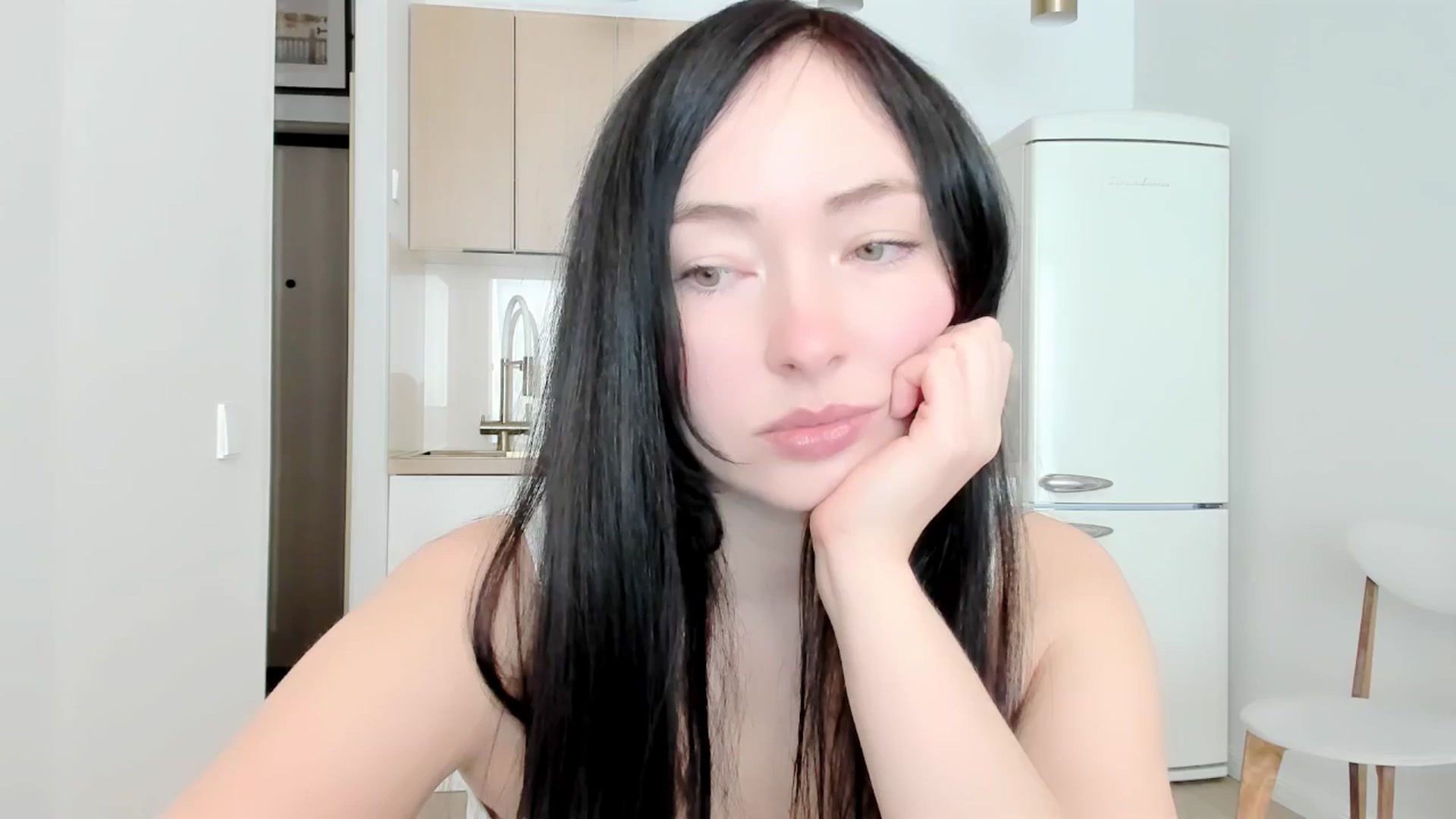 Gallery image thumbnail from DamnGooood's myfreecams stream on, 03/07/2026, 10:42 image 8 of 20