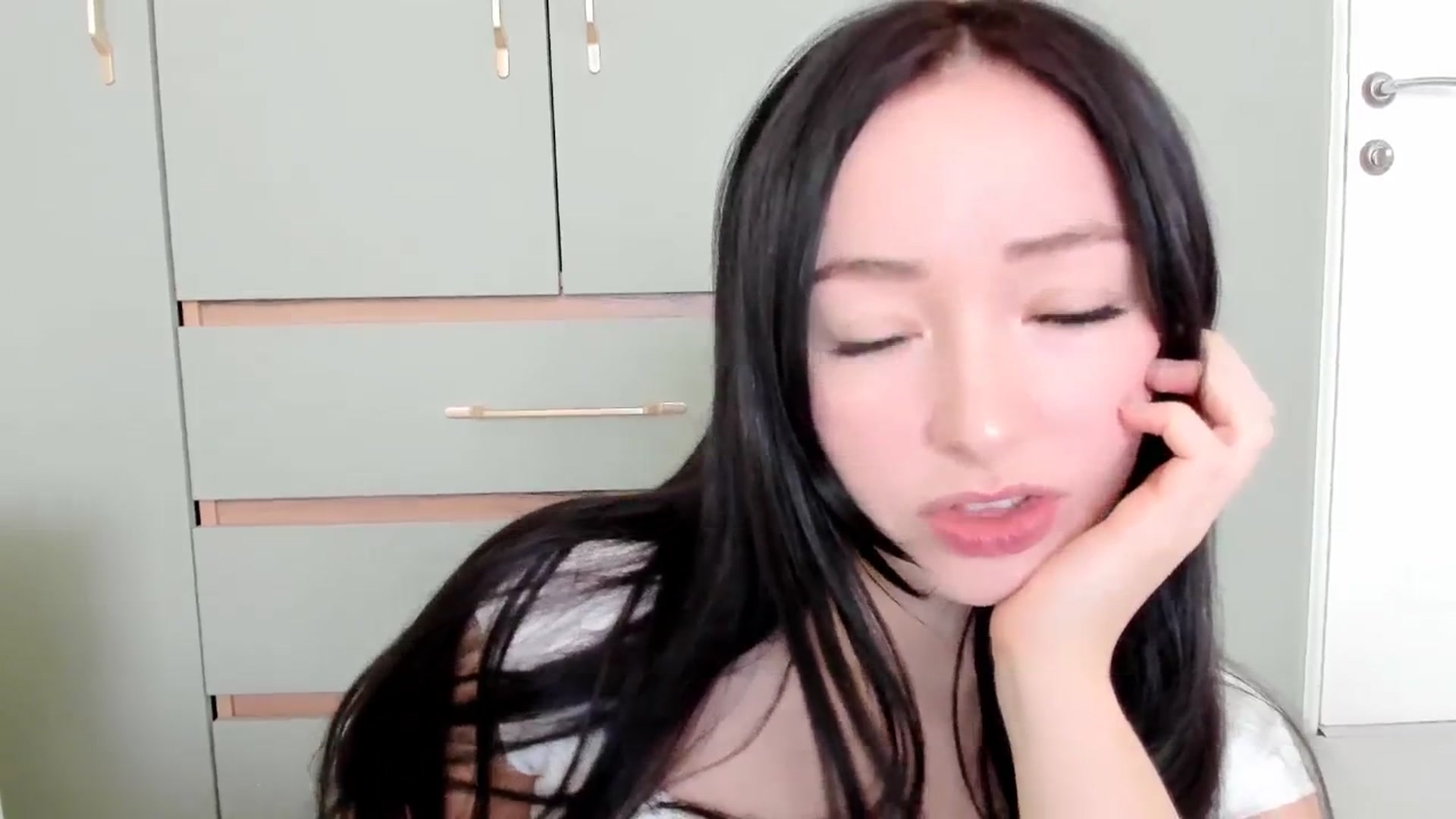 Gallery image thumbnail from DamnGooood's myfreecams stream on, 03/12/2026, 06:39 image 4 of 20
