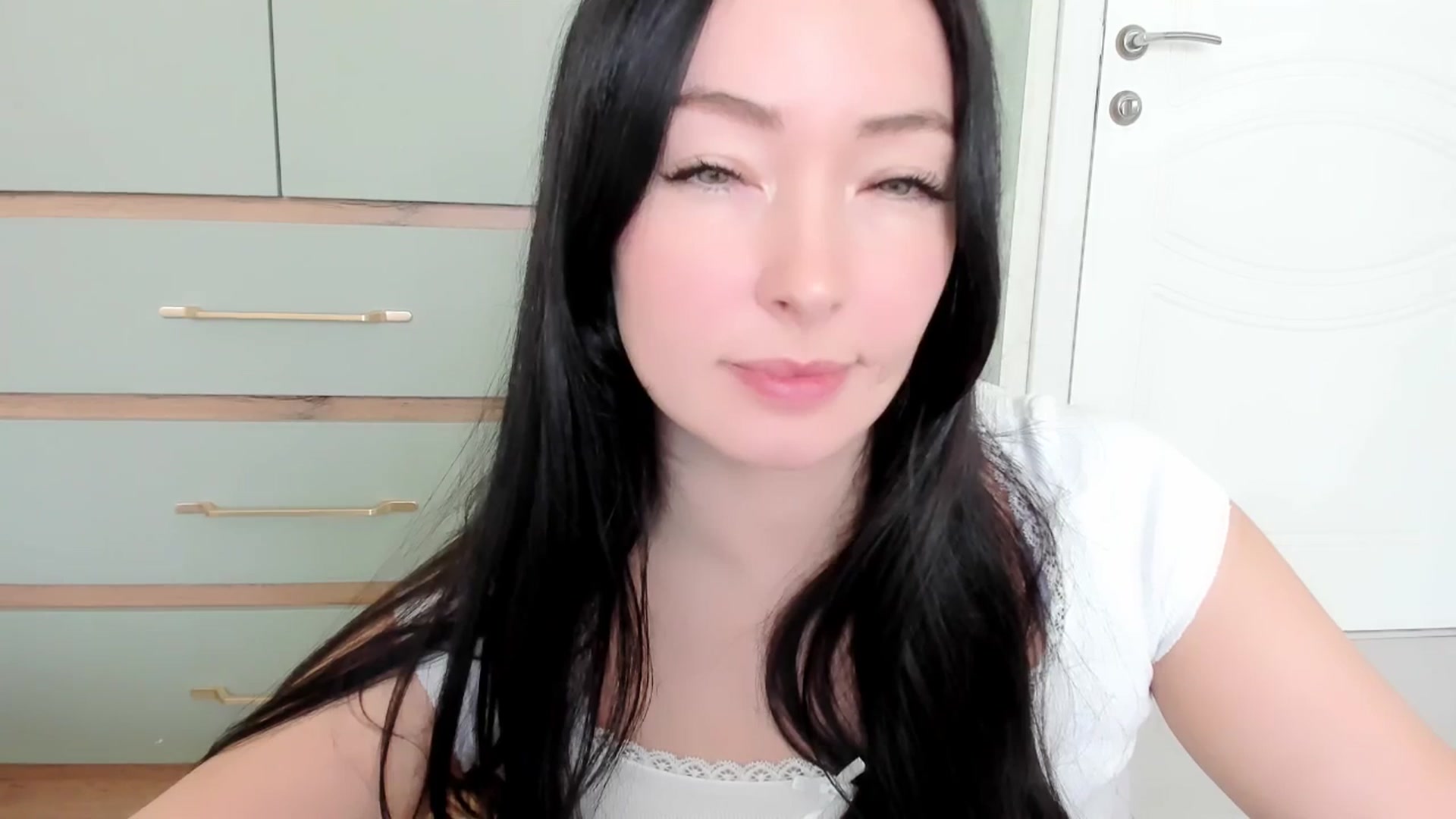 Gallery image thumbnail from DamnGooood's myfreecams stream on, 03/12/2026, 06:39 image 18 of 20
