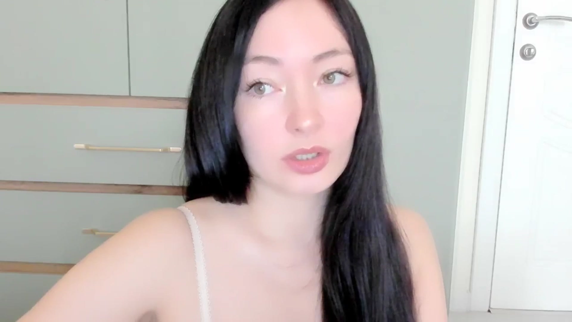 Gallery image thumbnail from DamnGooood's myfreecams stream on, 03/19/2026, 04:29 image 19 of 20