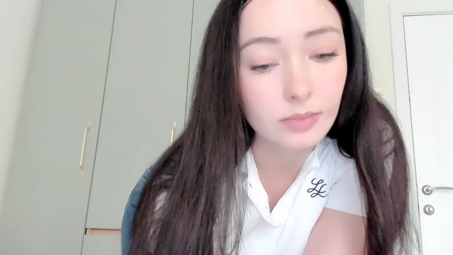 Gallery image thumbnail from DamnGooood's myfreecams stream on, 03/20/2026, 05:20 image 17 of 20