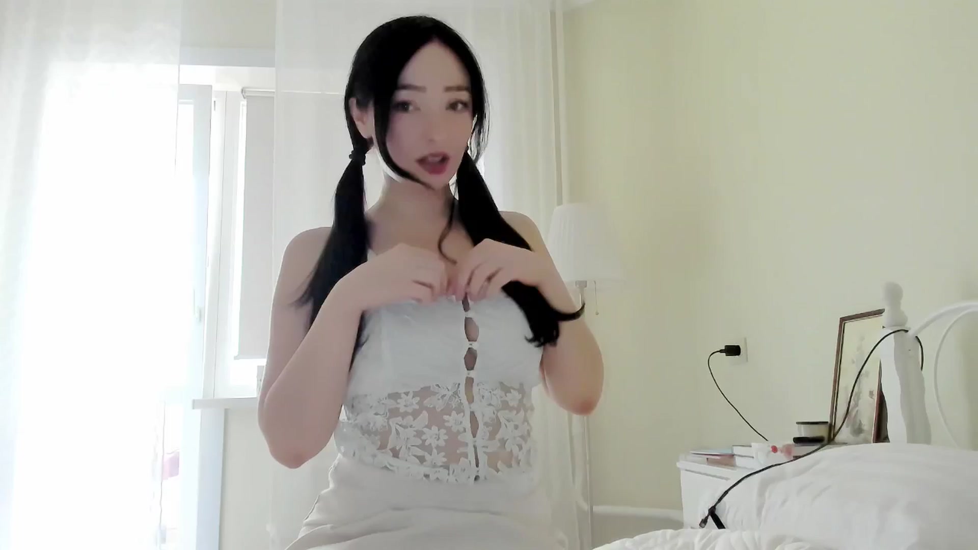 Gallery image thumbnail from DamnGooood's myfreecams stream on, 03/27/2026, 04:18 image 17 of 20