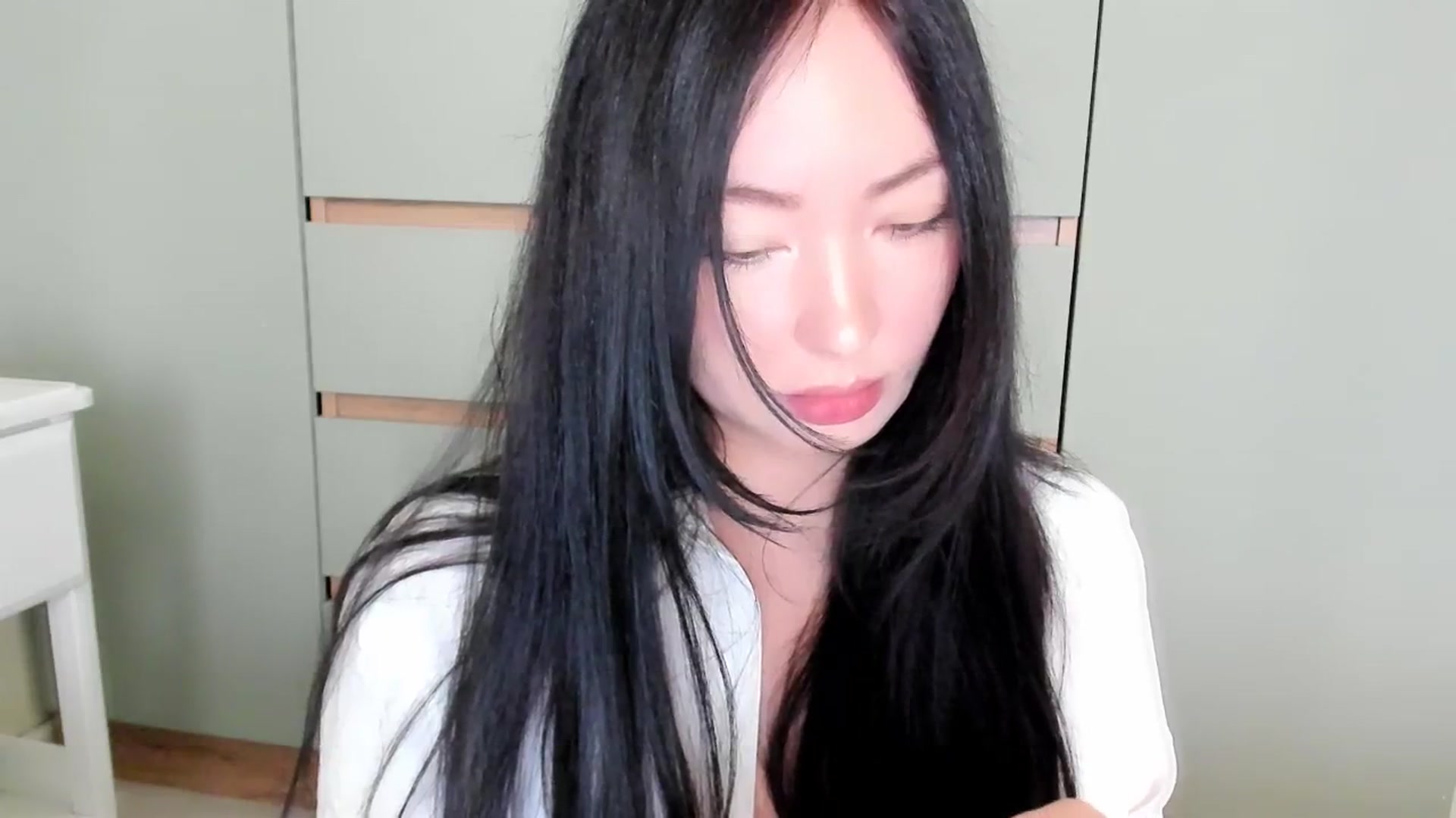 Gallery image thumbnail from DamnGooood's myfreecams stream on, 04/15/2026, 03:06 image 5 of 20