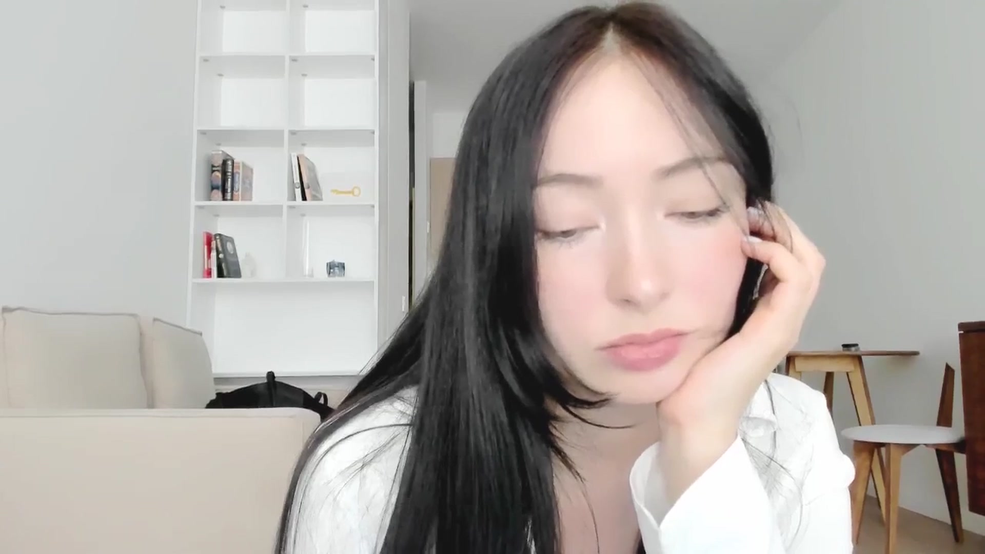 Gallery image thumbnail from DamnGooood's myfreecams stream on, 04/16/2026, 11:02 image 10 of 20