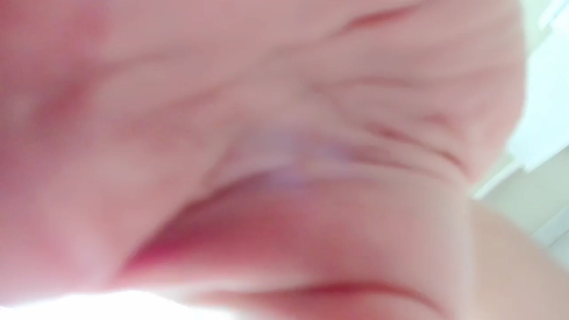 Gallery image thumbnail from DamnGooood's myfreecams stream on, 05/04/2026, 05:06 image 18 of 20