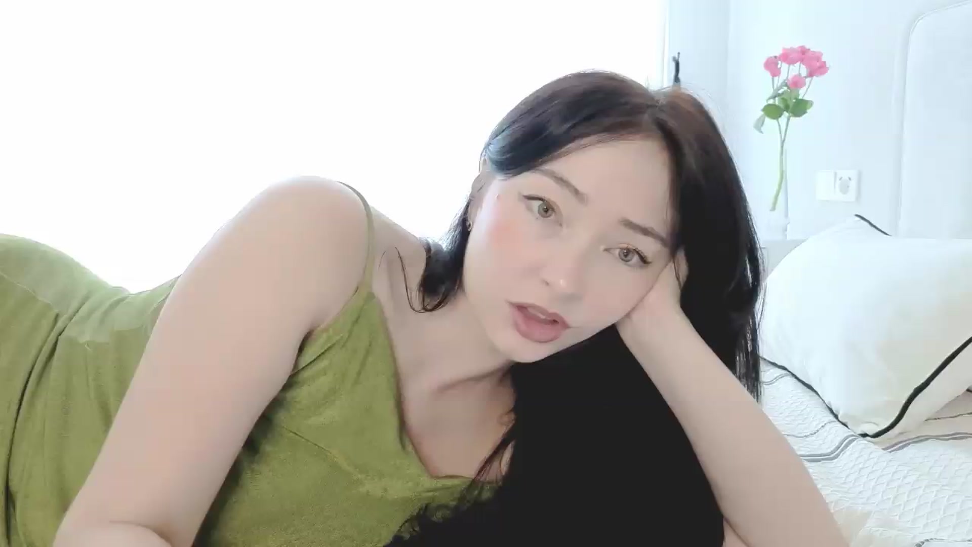 Gallery image thumbnail from DamnGooood's myfreecams stream on, 05/28/2026, 12:23 image 2 of 20
