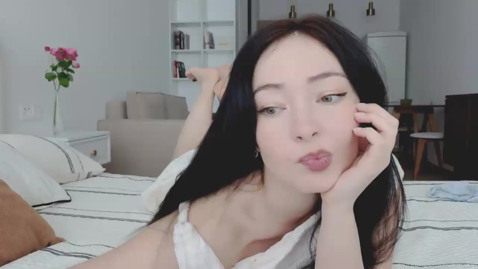 Gallery image thumbnail from DamnGooood's myfreecams stream on, 05/29/2026, 06:30 image 3 of 20