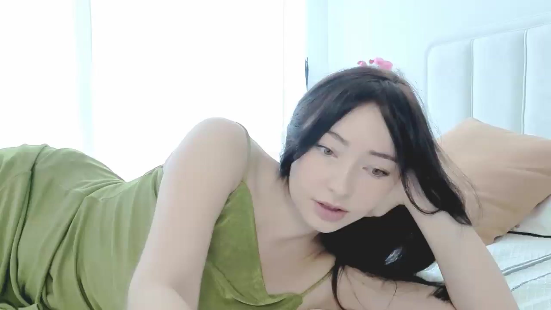 Gallery image thumbnail from DamnGooood's myfreecams stream on, 05/30/2026, 04:53 image 16 of 20